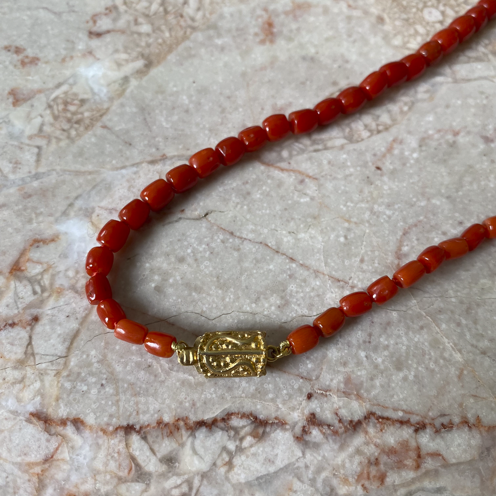 Danilova, Coral Momo Necklaces, High Jewellery-040.png