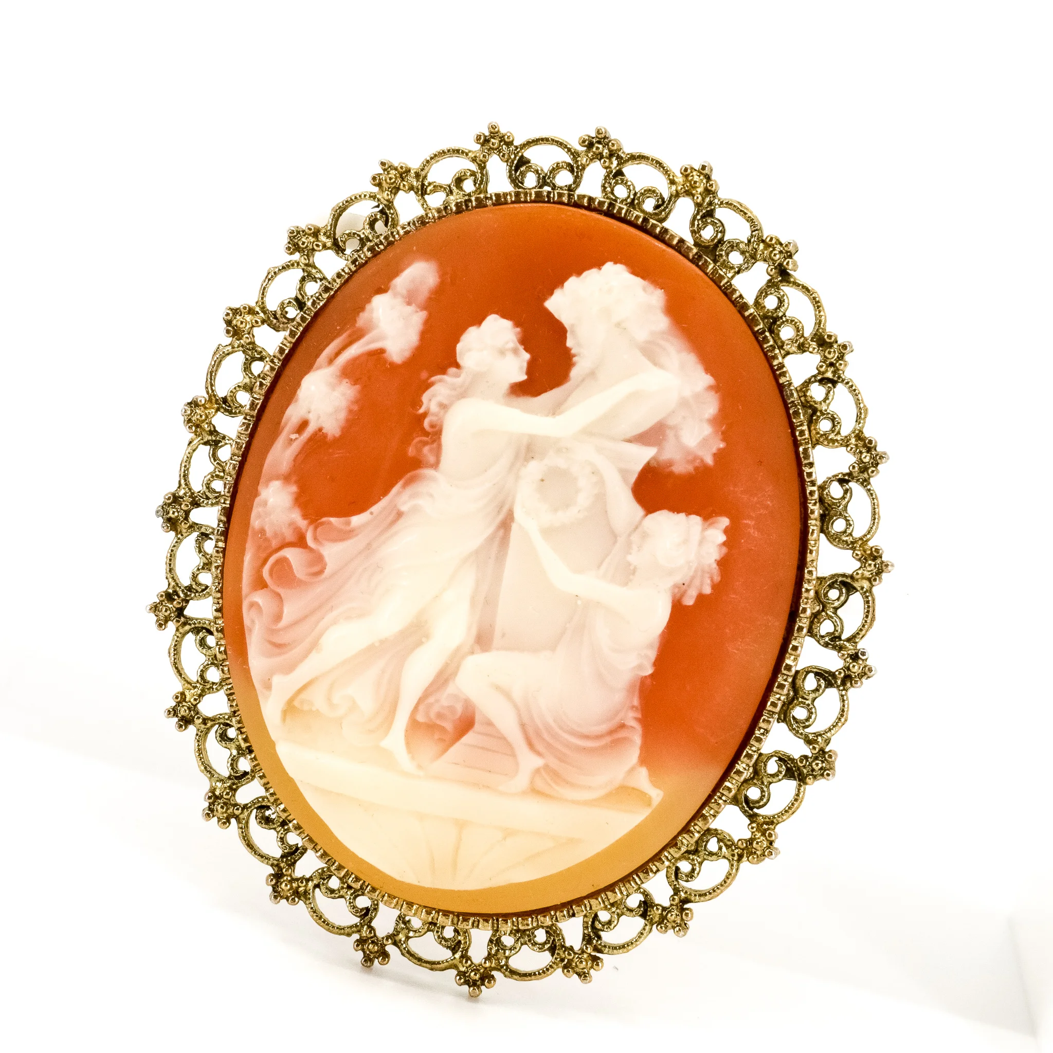 Vintage Raised Relief Cameo Brooch
