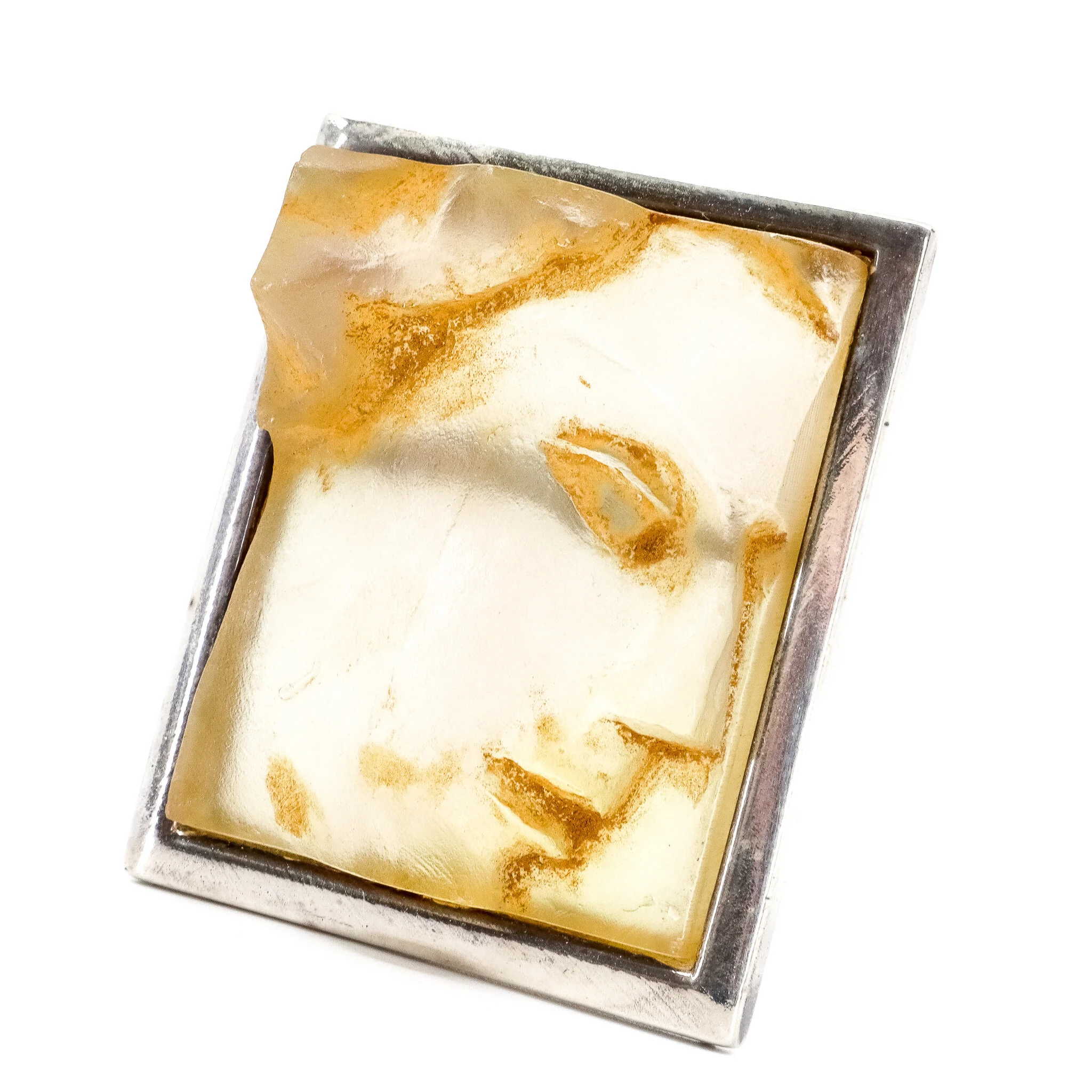 D.D., Three-Dimensional Portrait Brooch