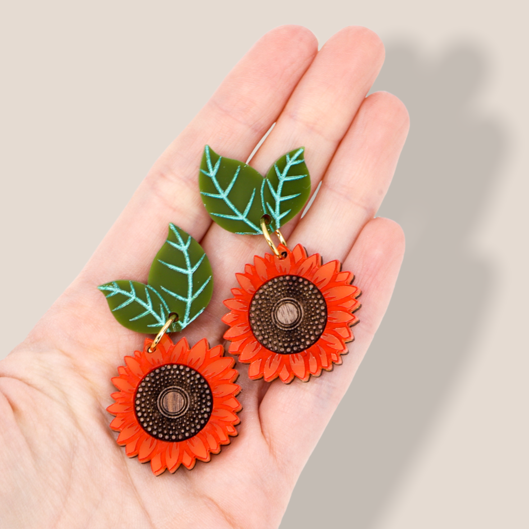 Danilova Jewellery, Peppy Chapette Plastic Resin Brooch21.PNG