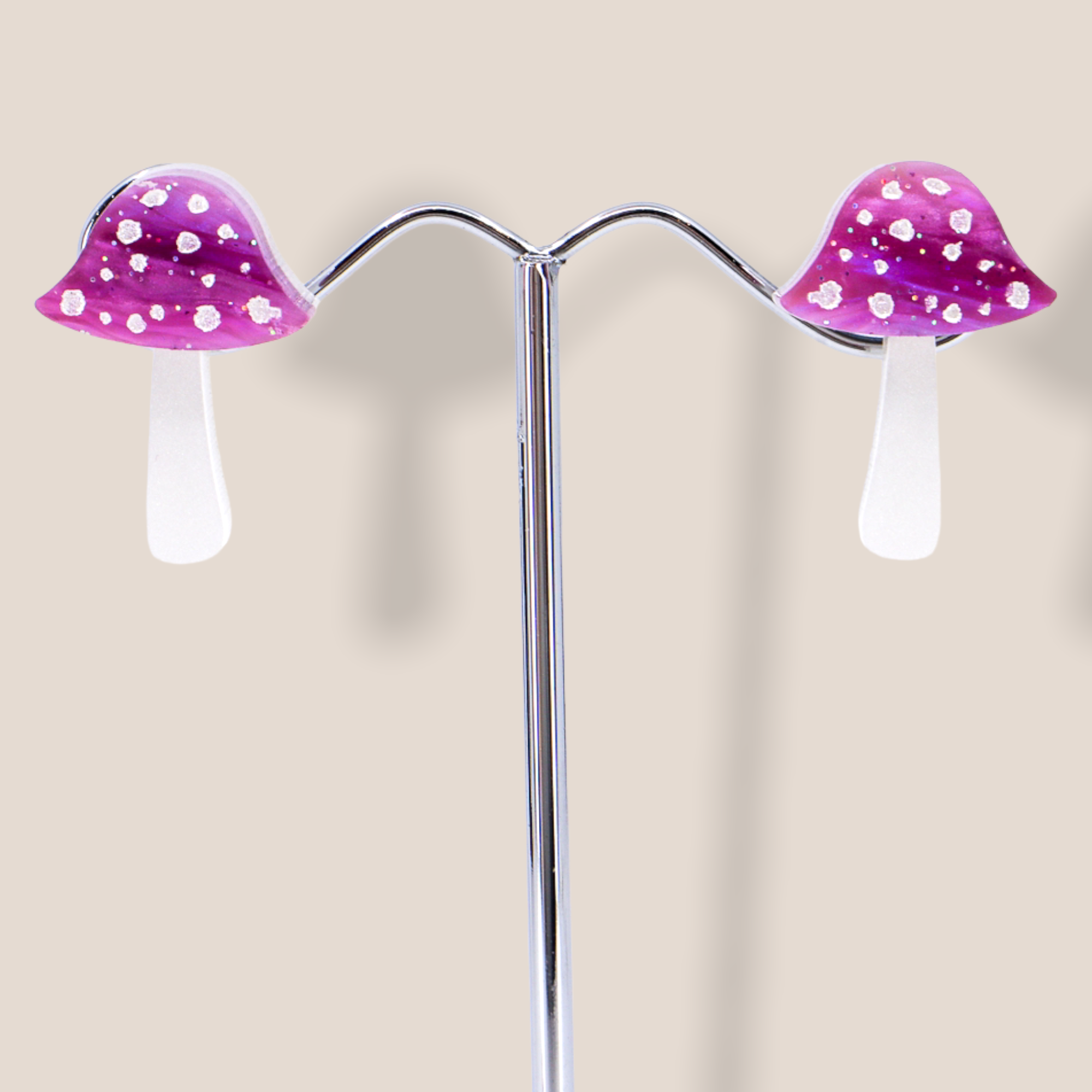 Danilova Jewellery, Fractured Lace, Acrylic Plastic Brooch1.PNG