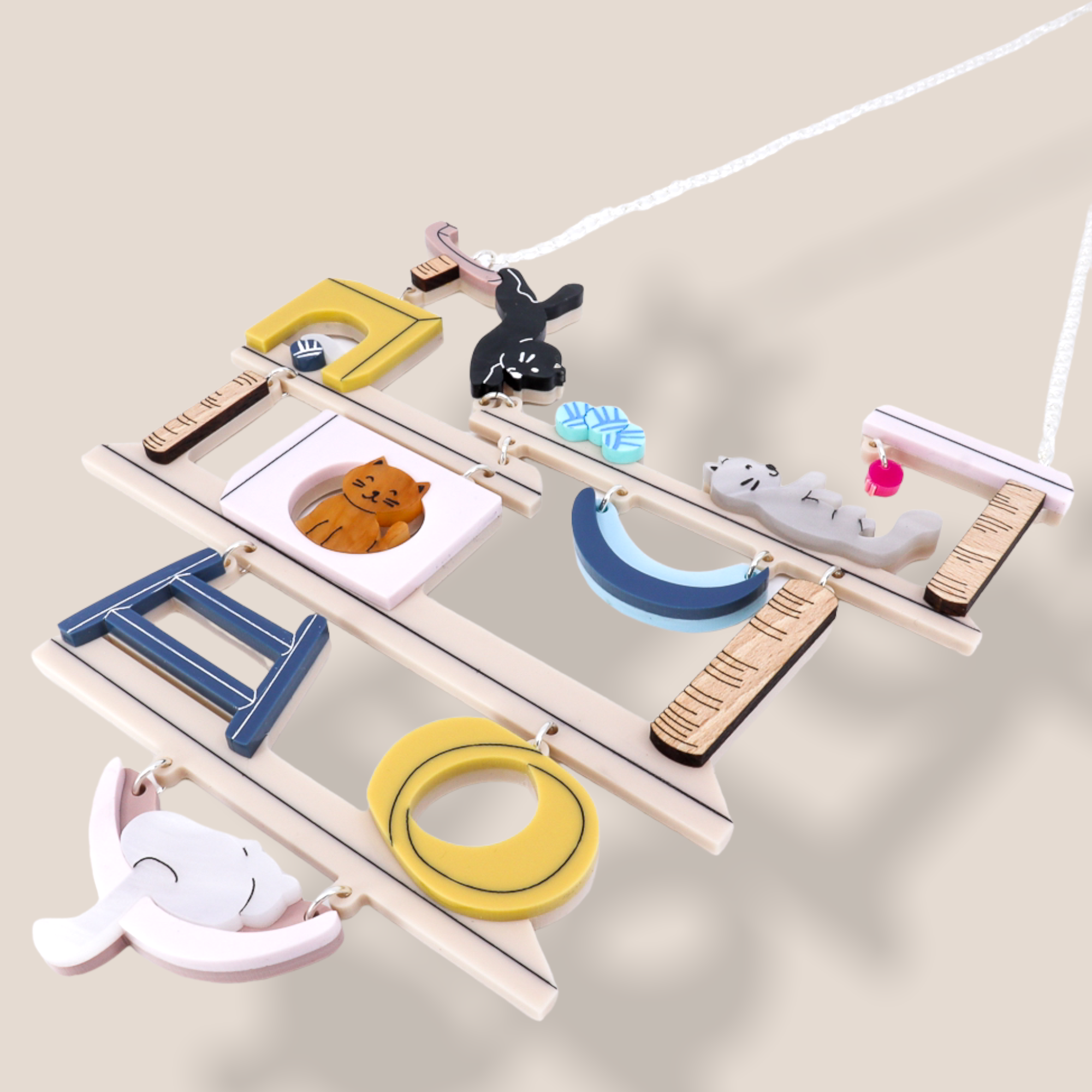 Danilova Jewellery, La Vidriola, Acrylic Plastic Brooches and Necklaces294.PNG