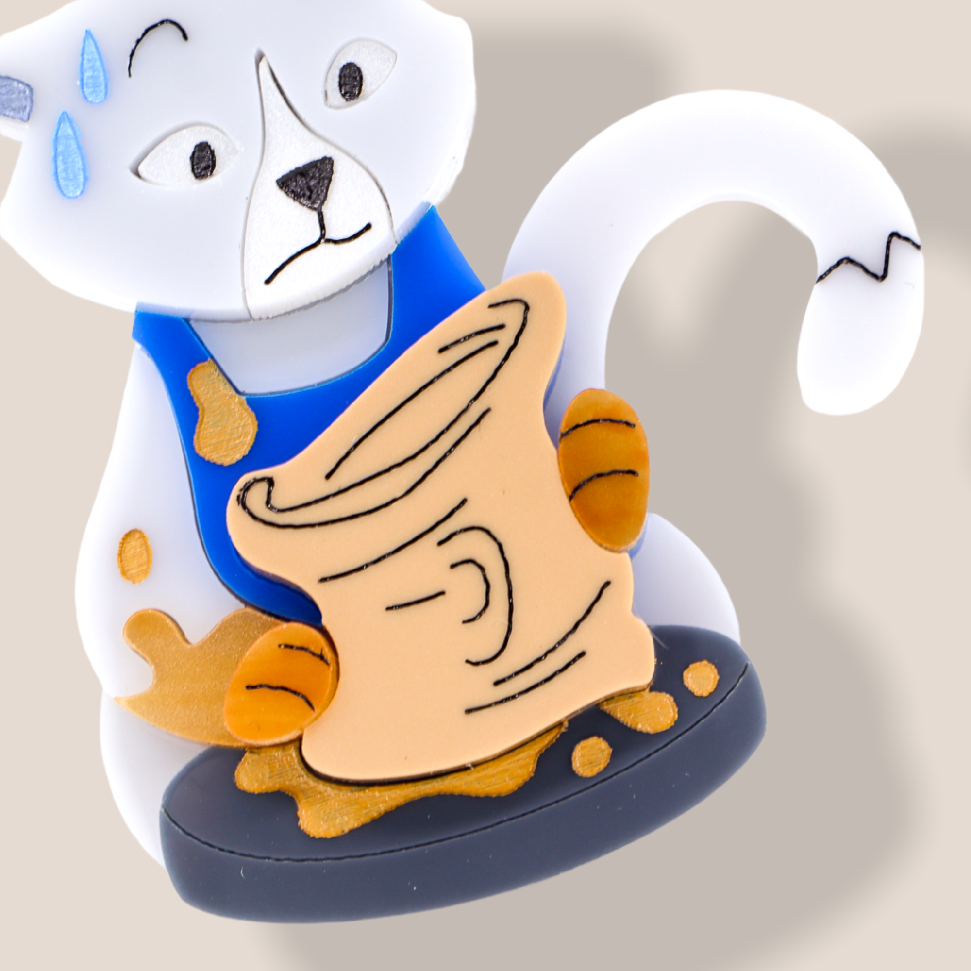 Danilova Jewellery, La Vidriola, Acrylic Plastic Brooches and Necklaces141.PNG