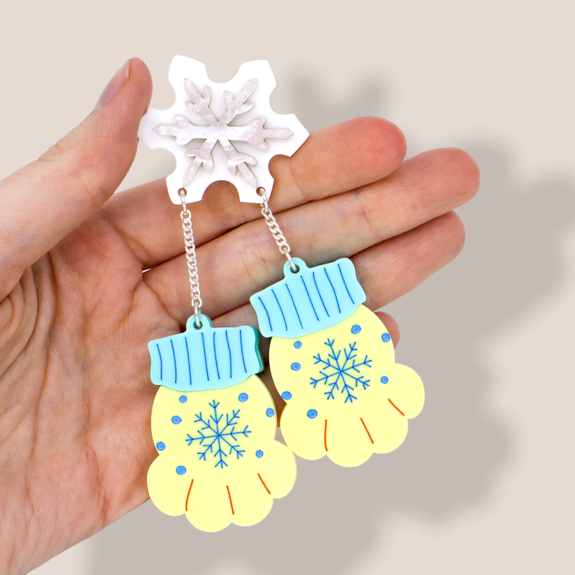 Danilova Jewellery, La Vidriola, Acrylic Plastic Brooches and Necklaces336.PNG