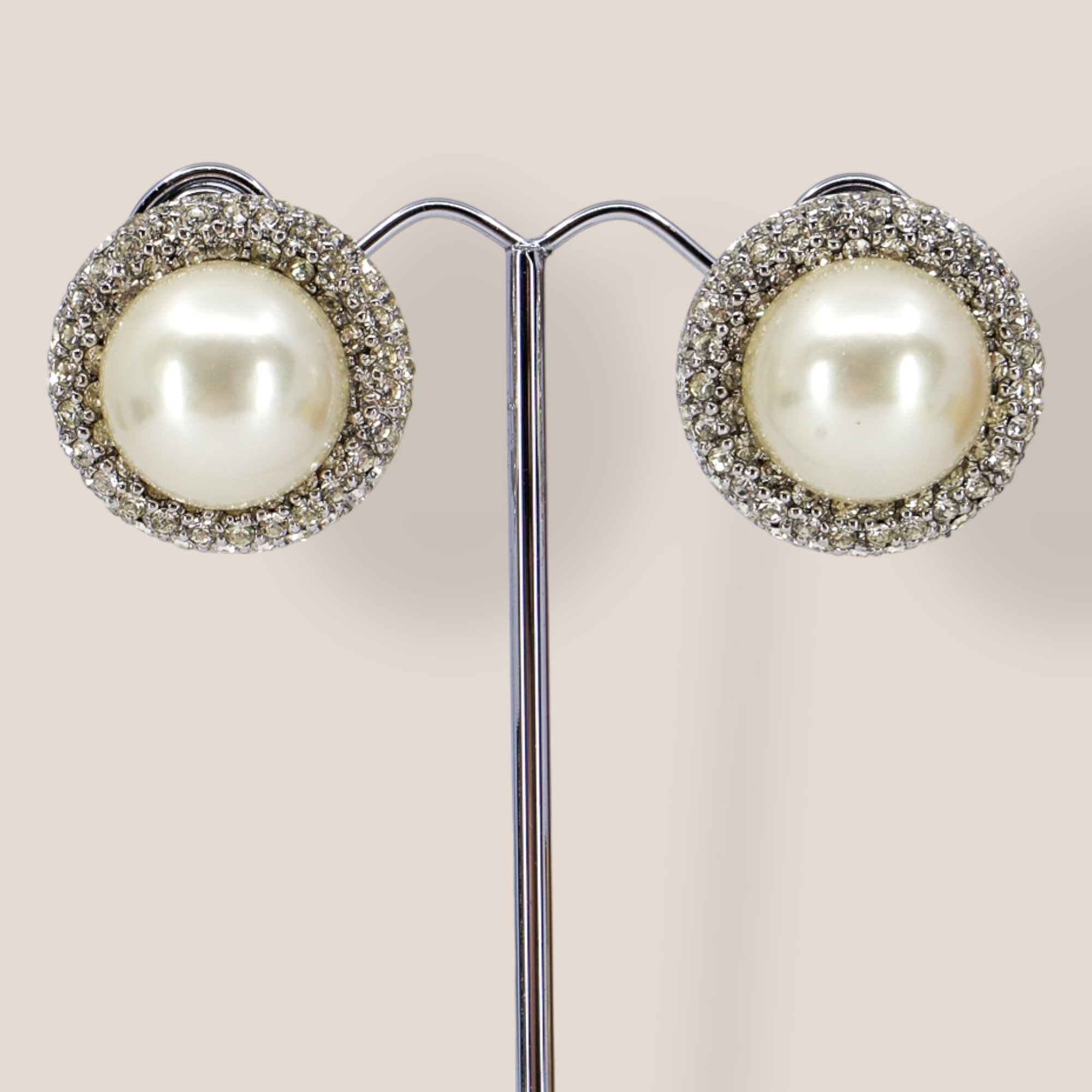 Danilova, Ciner, Costume Jewellery Earrings, Bracelets and Necklaces-364.JPG