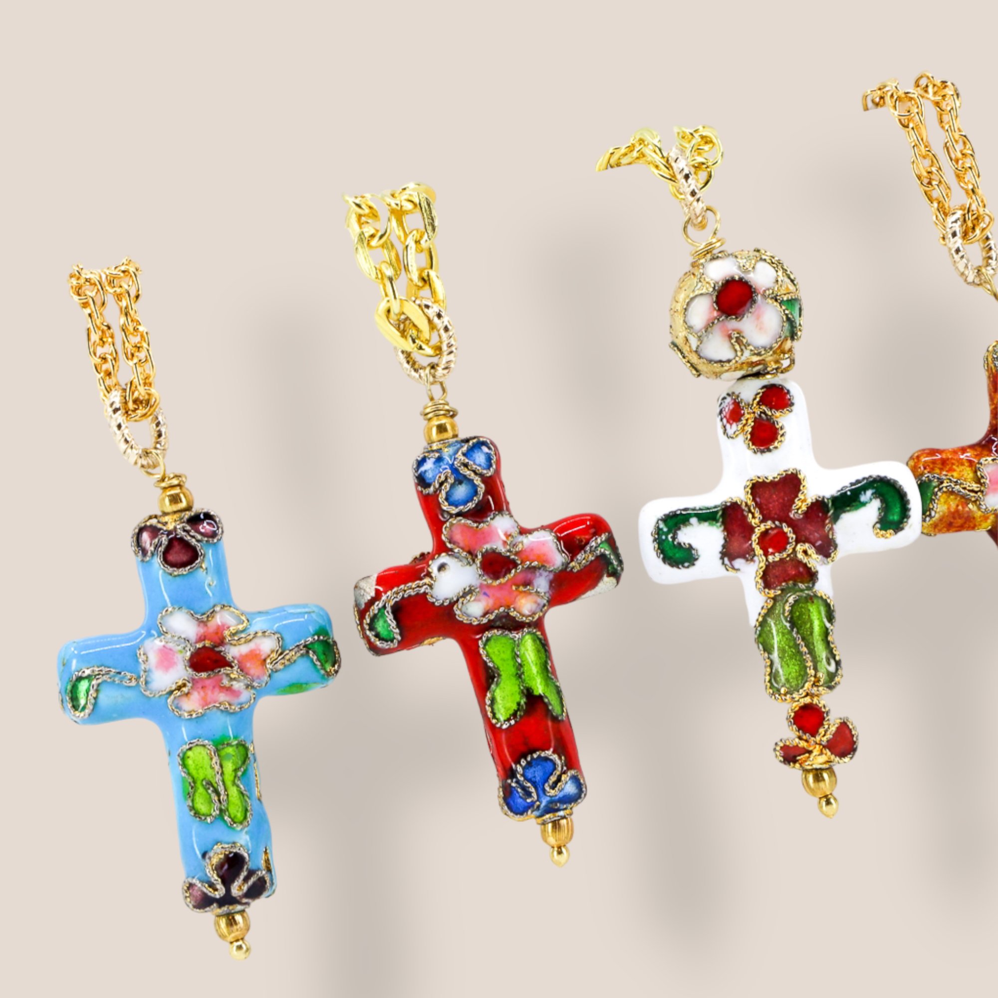 Gold plated metal necklace and cross pendant with blue g… | Drouot.com