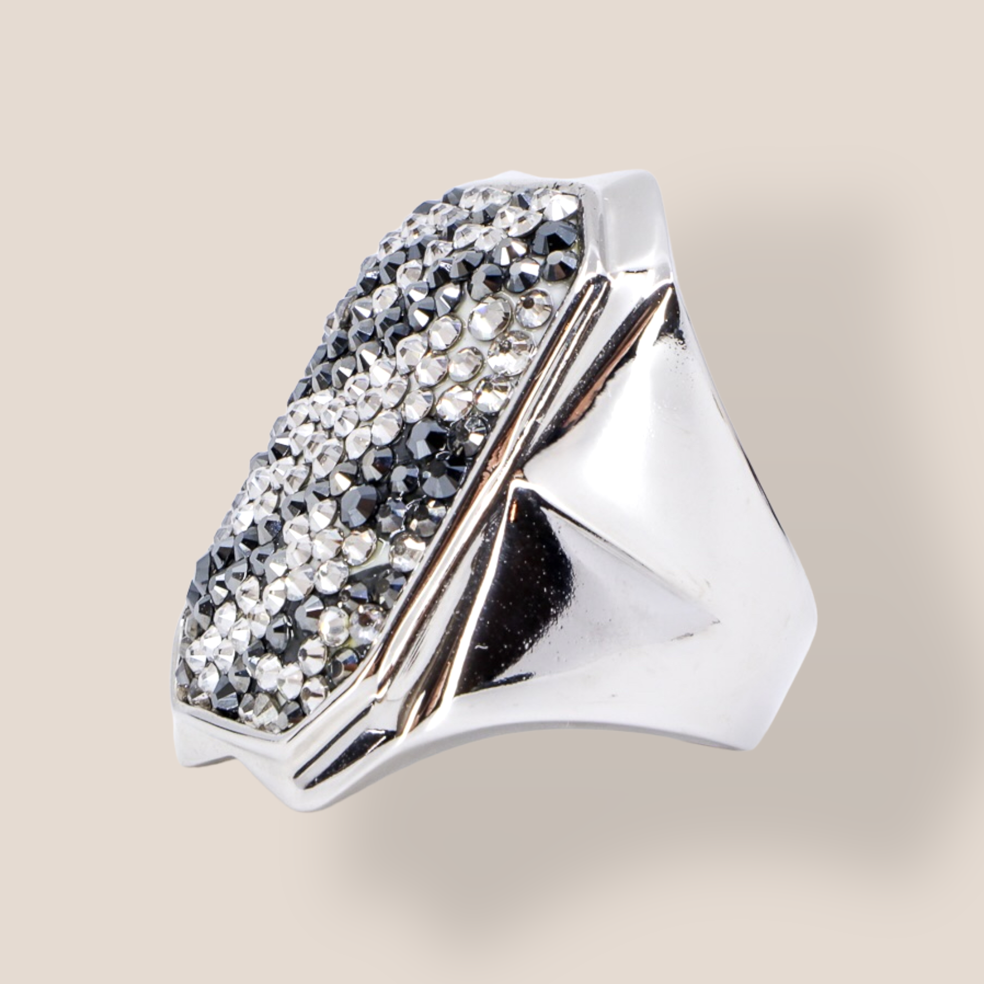 Danilova, Judith Leiber, Cocktail Costume Ring-087.PNG