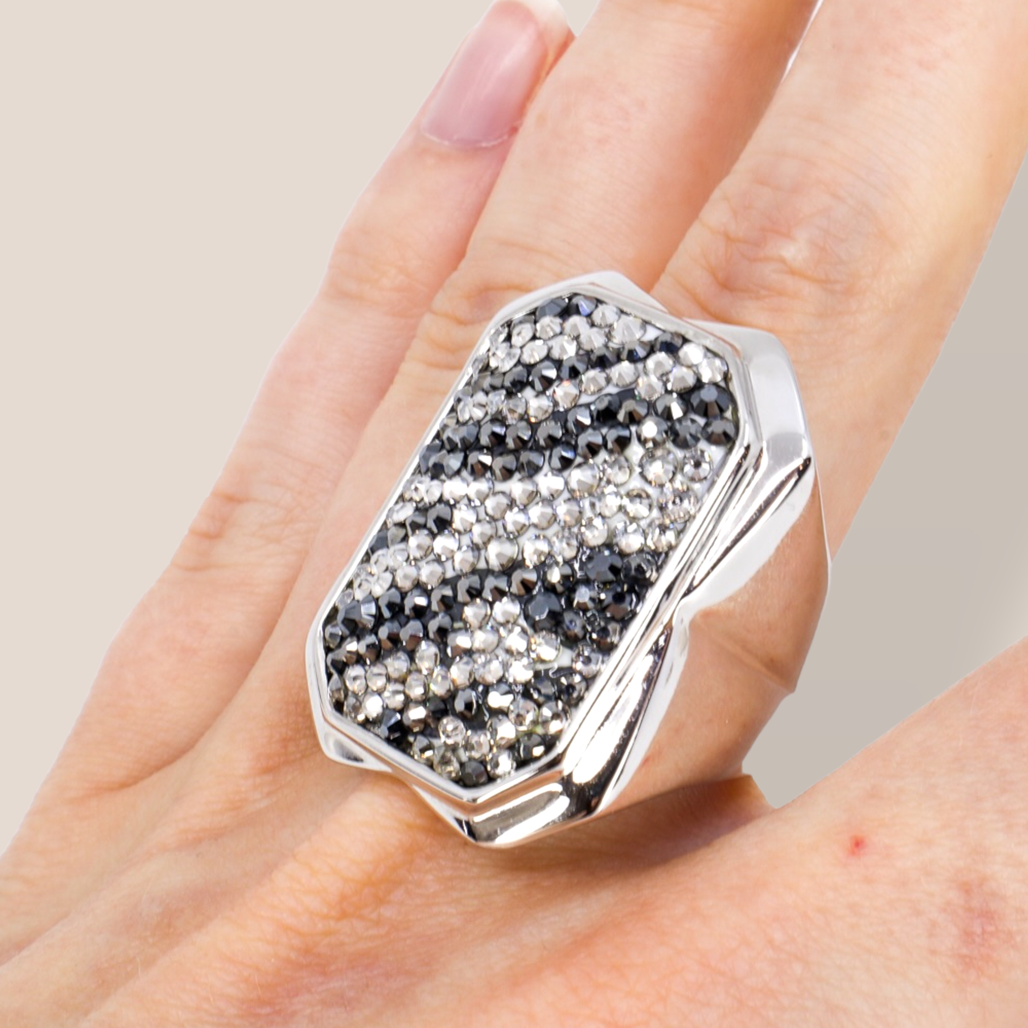 Danilova, Judith Leiber, Cocktail Costume Ring-079.PNG