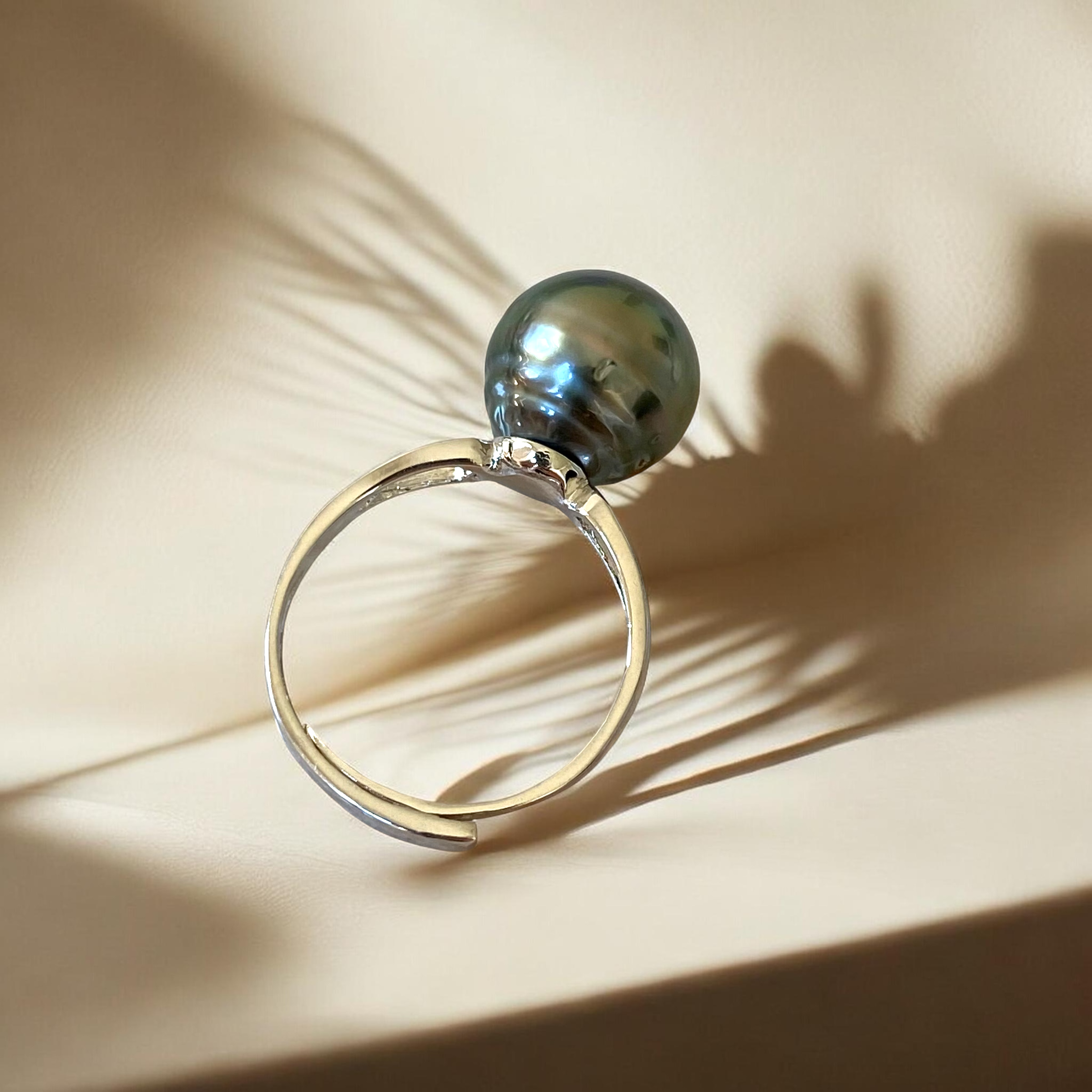 Tahitian, Grey Pearl Ring in Silver Setting13.PNG
