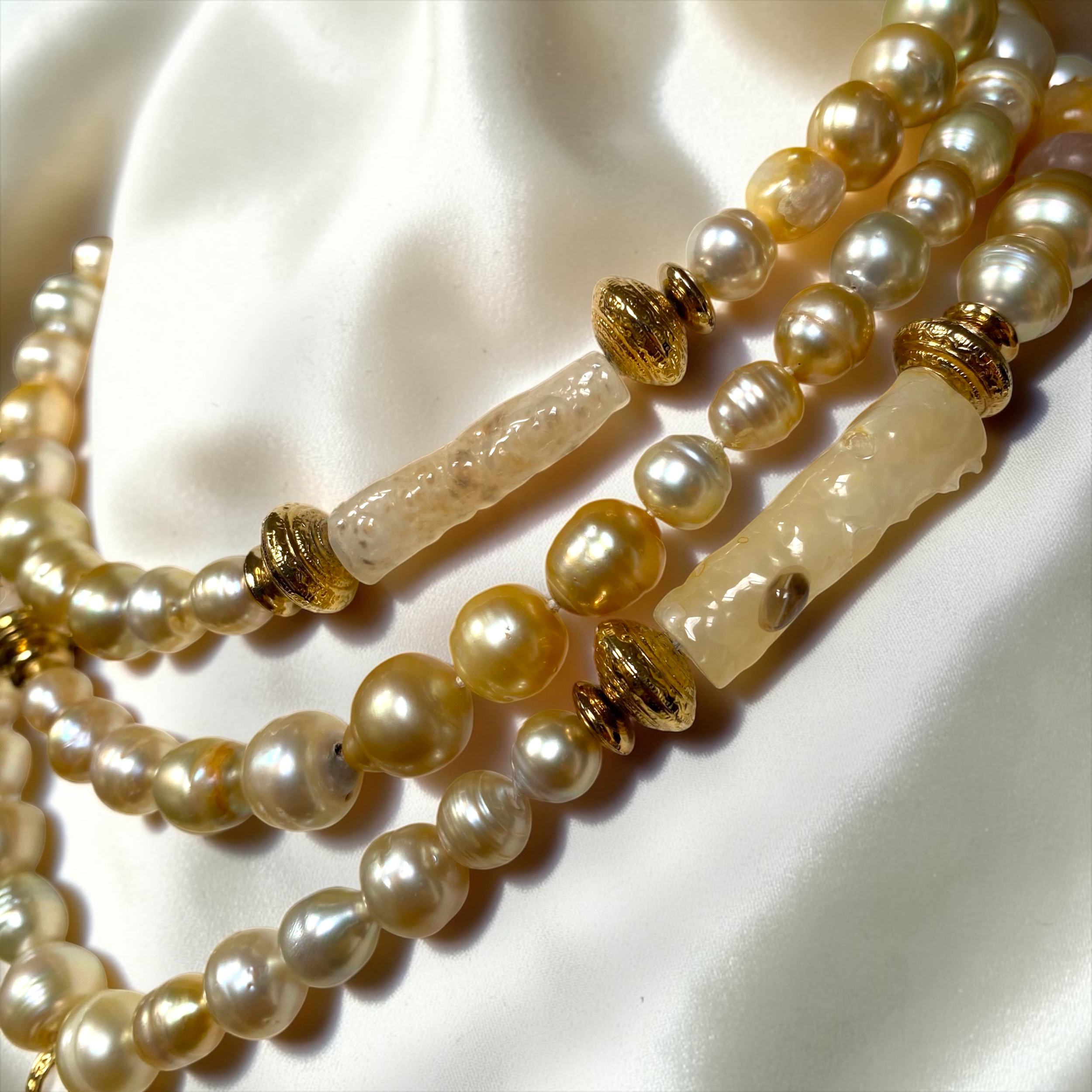 By Danilova, Gold Pearl, Rock Crystal & Peridot Pendant Rope Necklace7.PNG