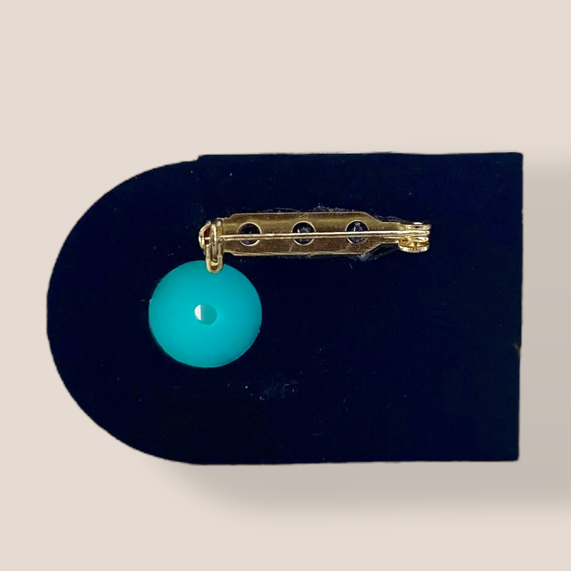 Danilova, Baccurelli, Acrylic Brooch69.PNG