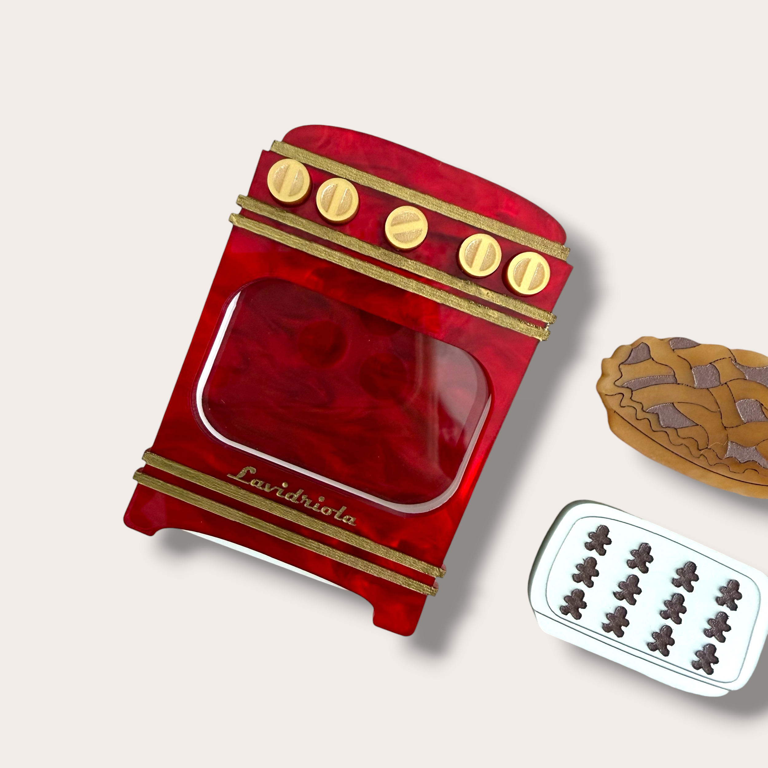 Danilova, La Vidriola, What's Cooking in the Oven, Interactive Acrylic Brooch, Marble Red1.PNG