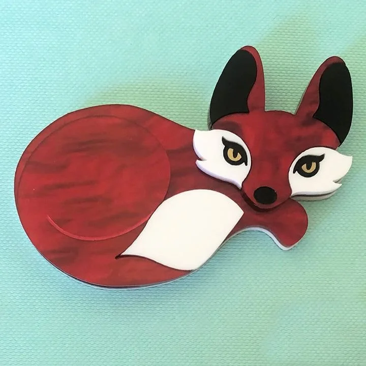 Danilova Jewellery, Peppy Chapette, Queen Fox (2019) Acrylic Brooch1.jpg