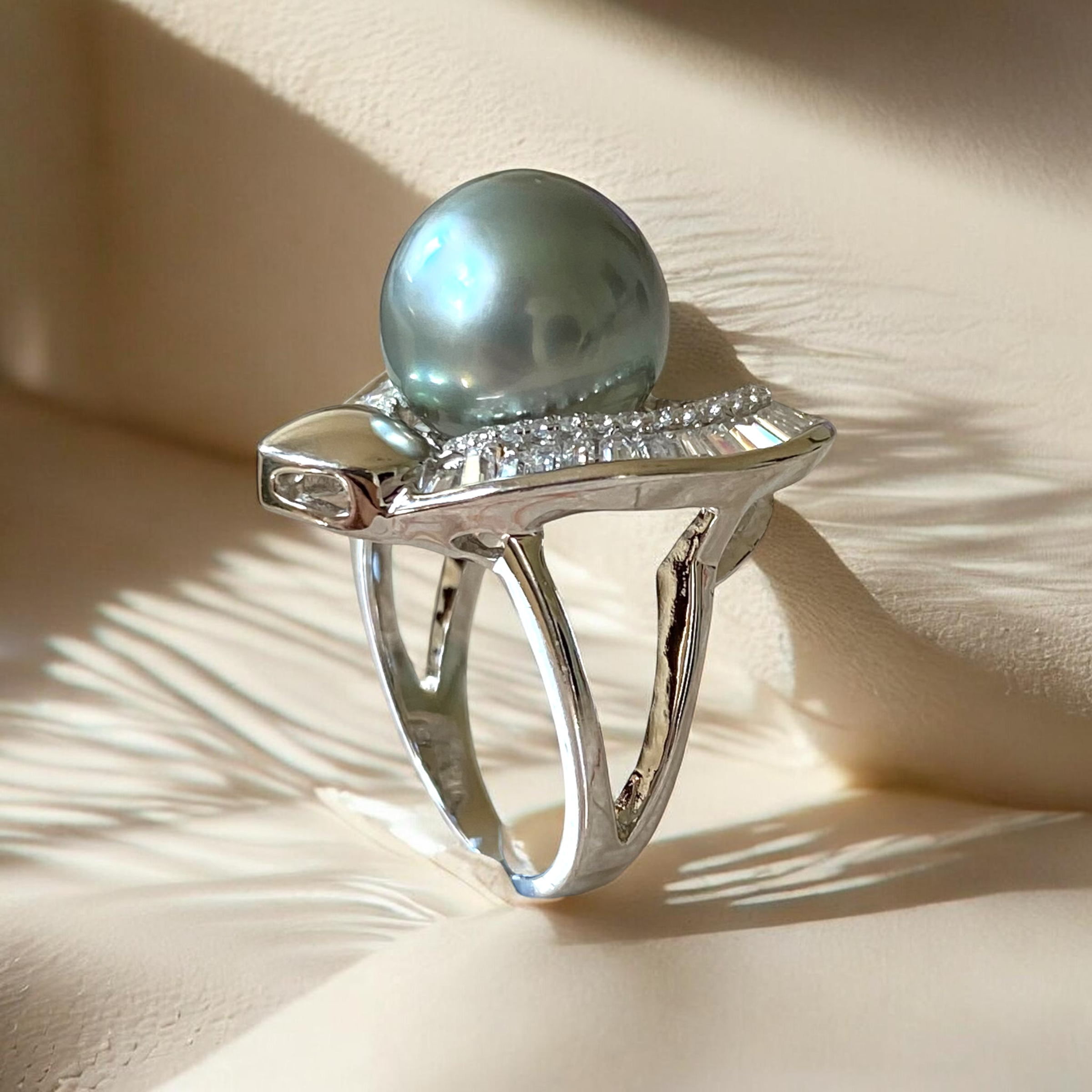 Tahitian, Blue Grey Pearl Ring in Silver Heart Halo Setting5.PNG