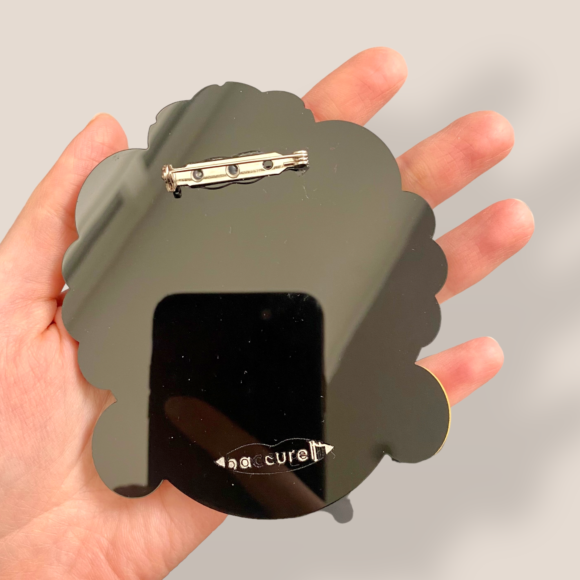 Danilova, Baccurelli, Acrylic Brooch63.PNG