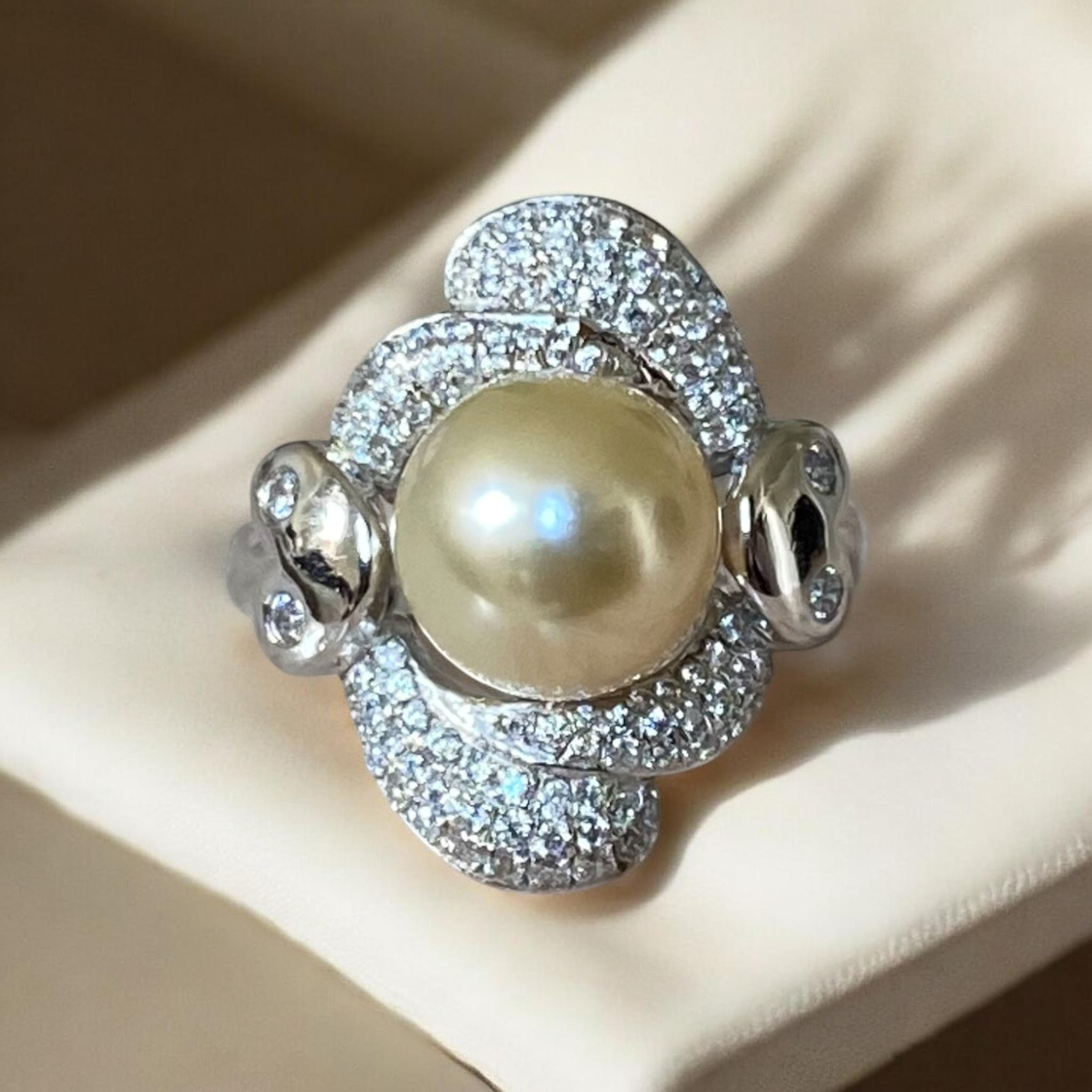 South Sea, Golden White Pearl Ring in Silver Scalloped Halo Setting0.PNG