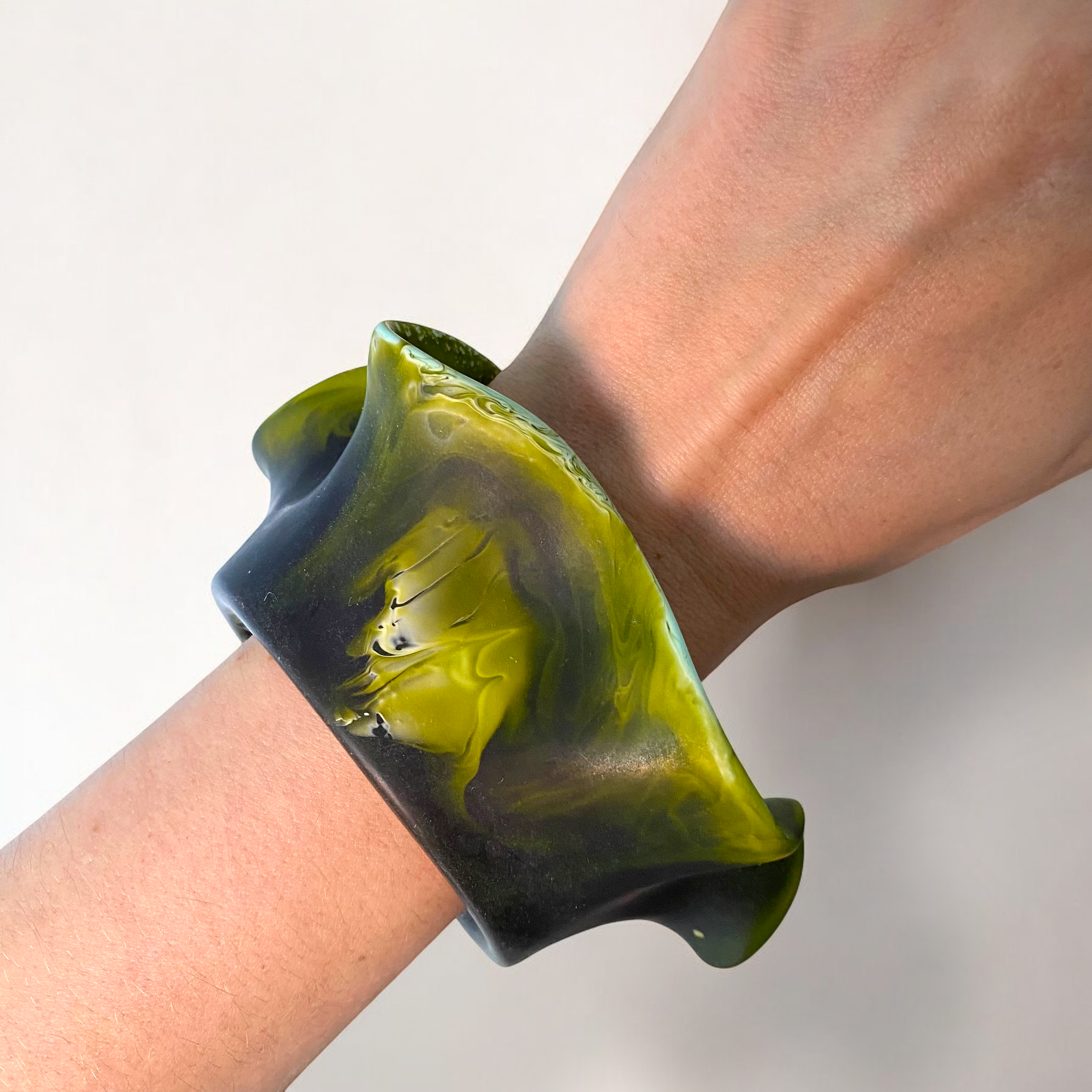 By Danilova, Dinosaur Designs, Resin Rings, Earrings and Bangles59.PNG