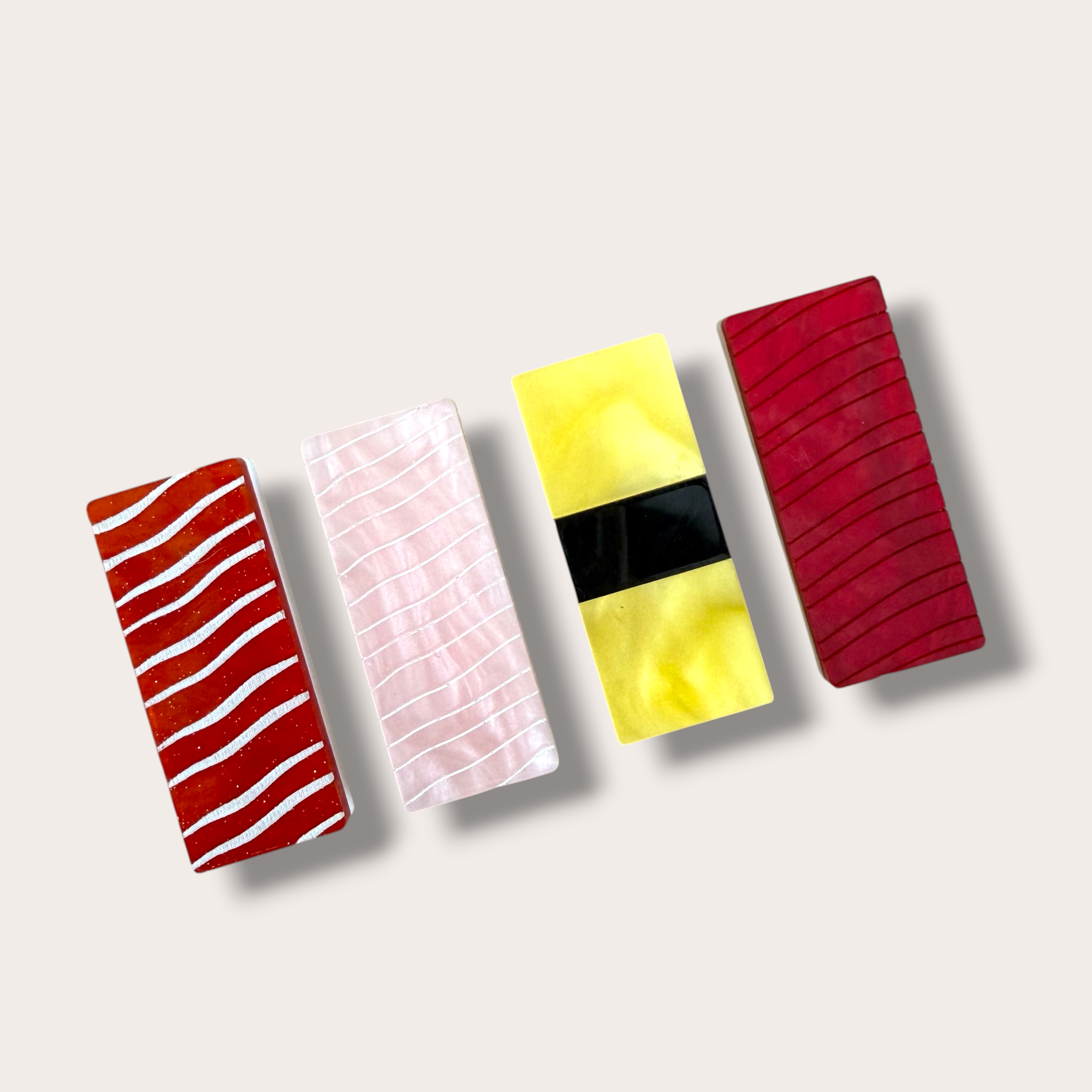 Danilova, La Vidriola, Hashioki, Acrylic Chopstick Rest Set1.PNG