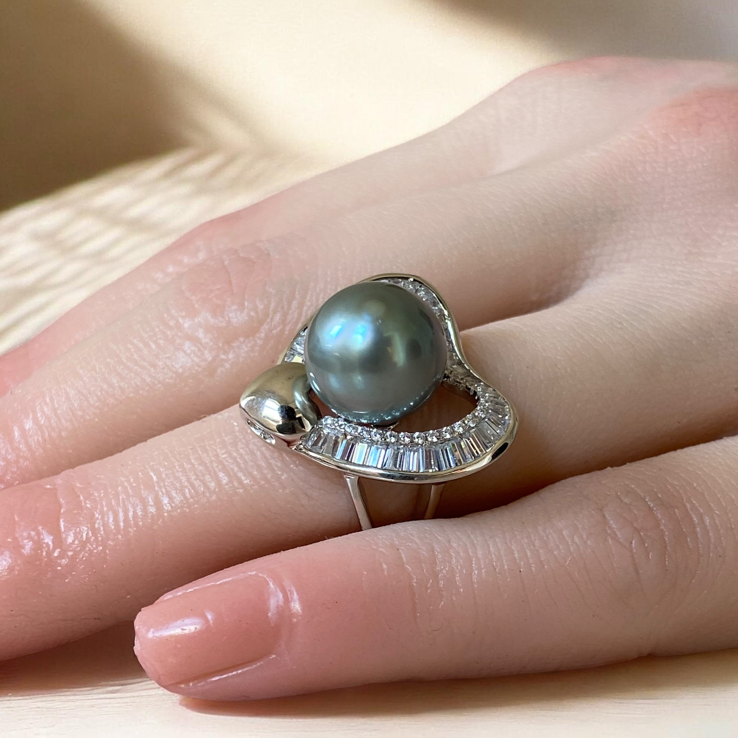 Tahitian, Blue Grey Pearl Ring in Silver Heart Halo Setting8.PNG