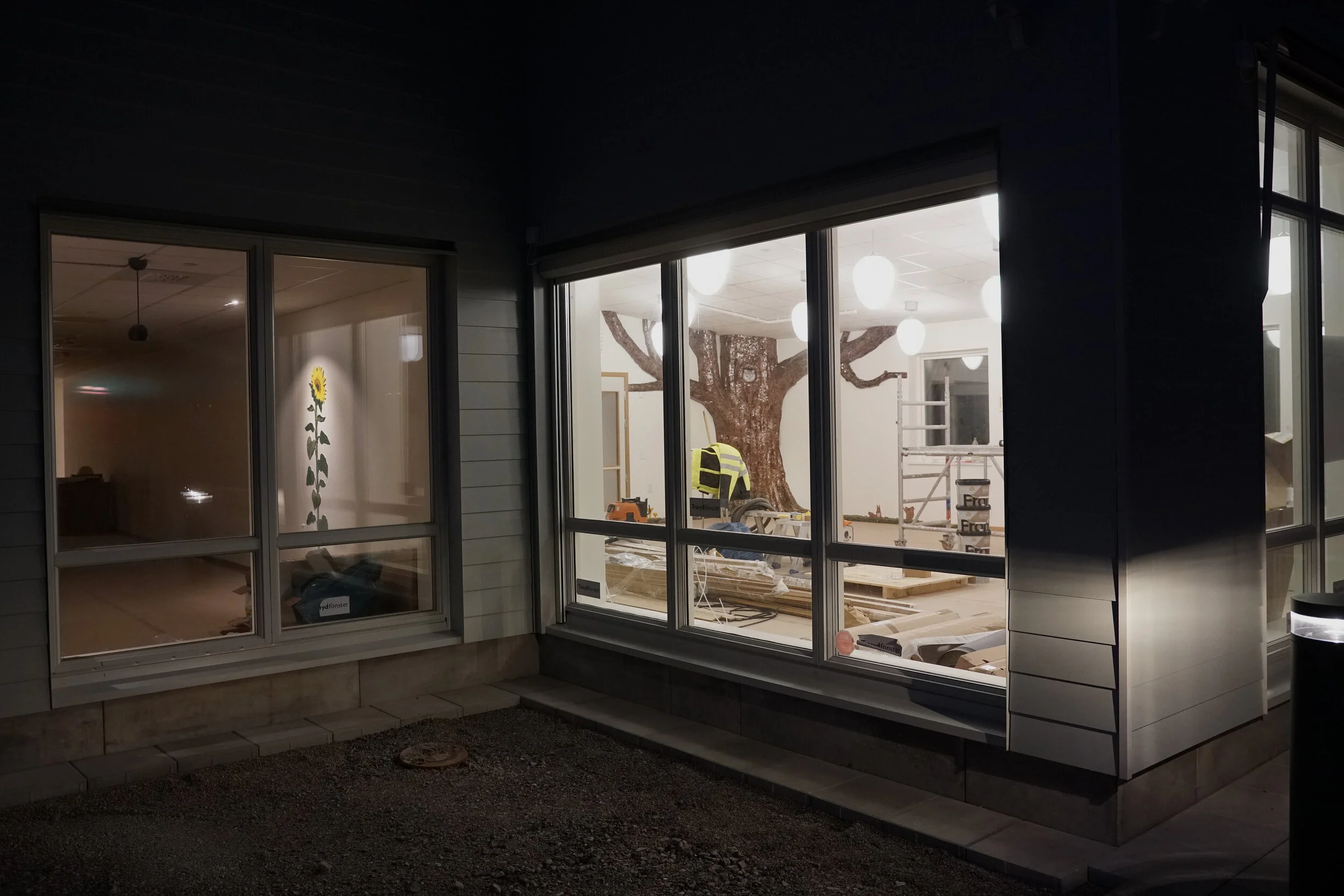 10. and then it came light - SLEEP TIGHT.JPG