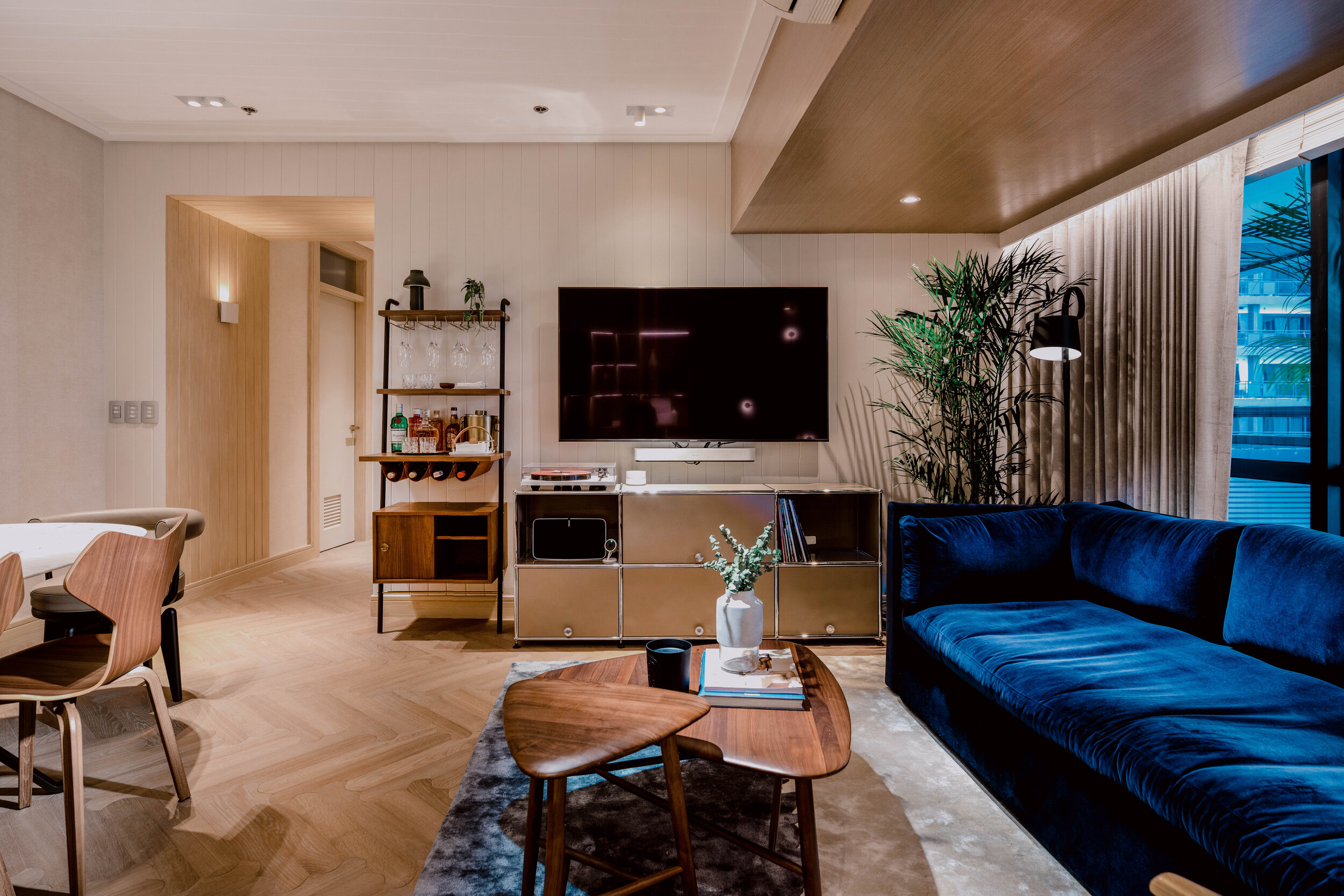 PWM Living 1-2.jpg