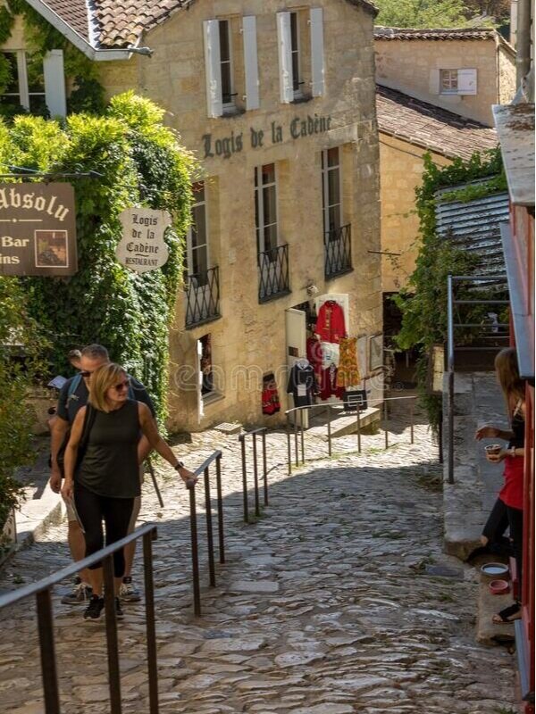 st-emilion-france-september-tourists-cobbled-streets-saint-one-principal-red-wine-areas-bordeaux-very-popular-175501054.jpg