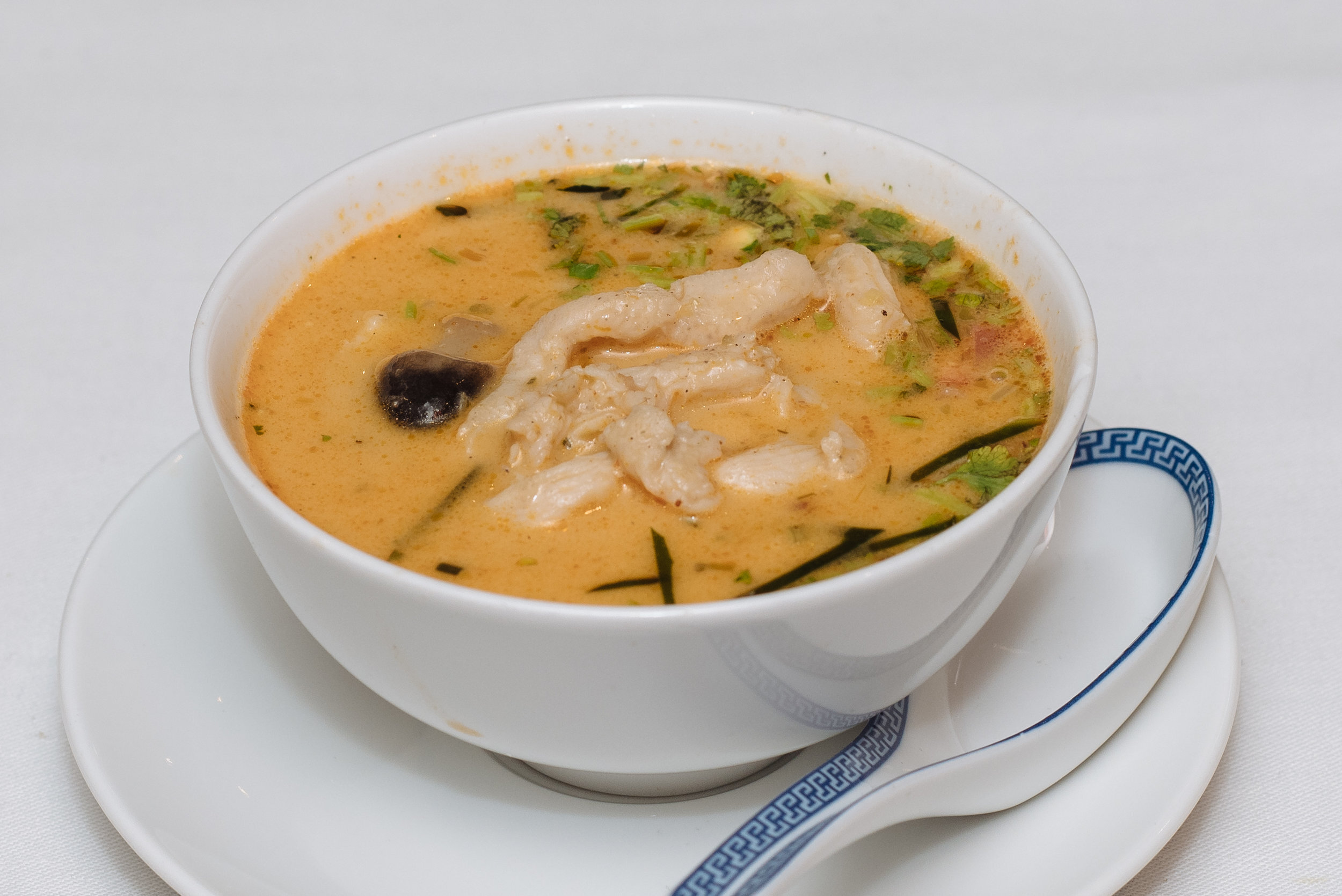 6. Potage de poulet au lait de coco