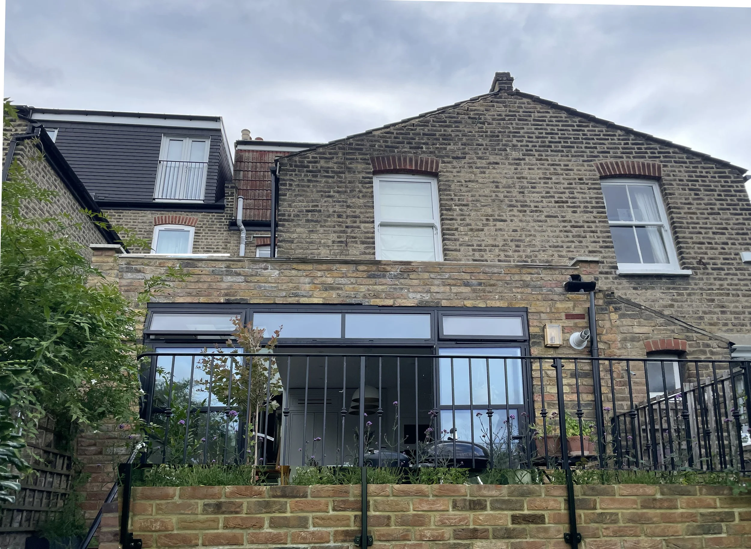 OUTSIDE 1 UP TO TERRACE copy.jpg