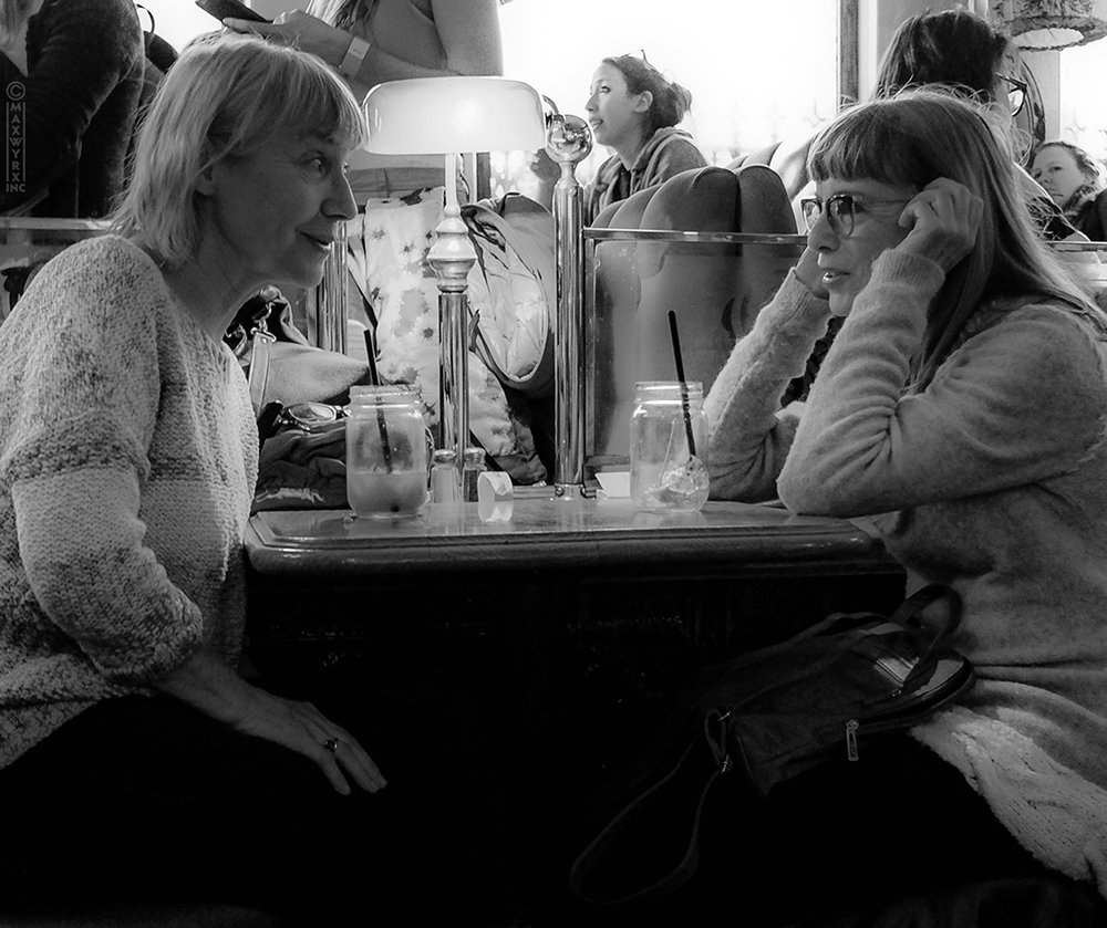 Pub girls, Bloor & Bathurst