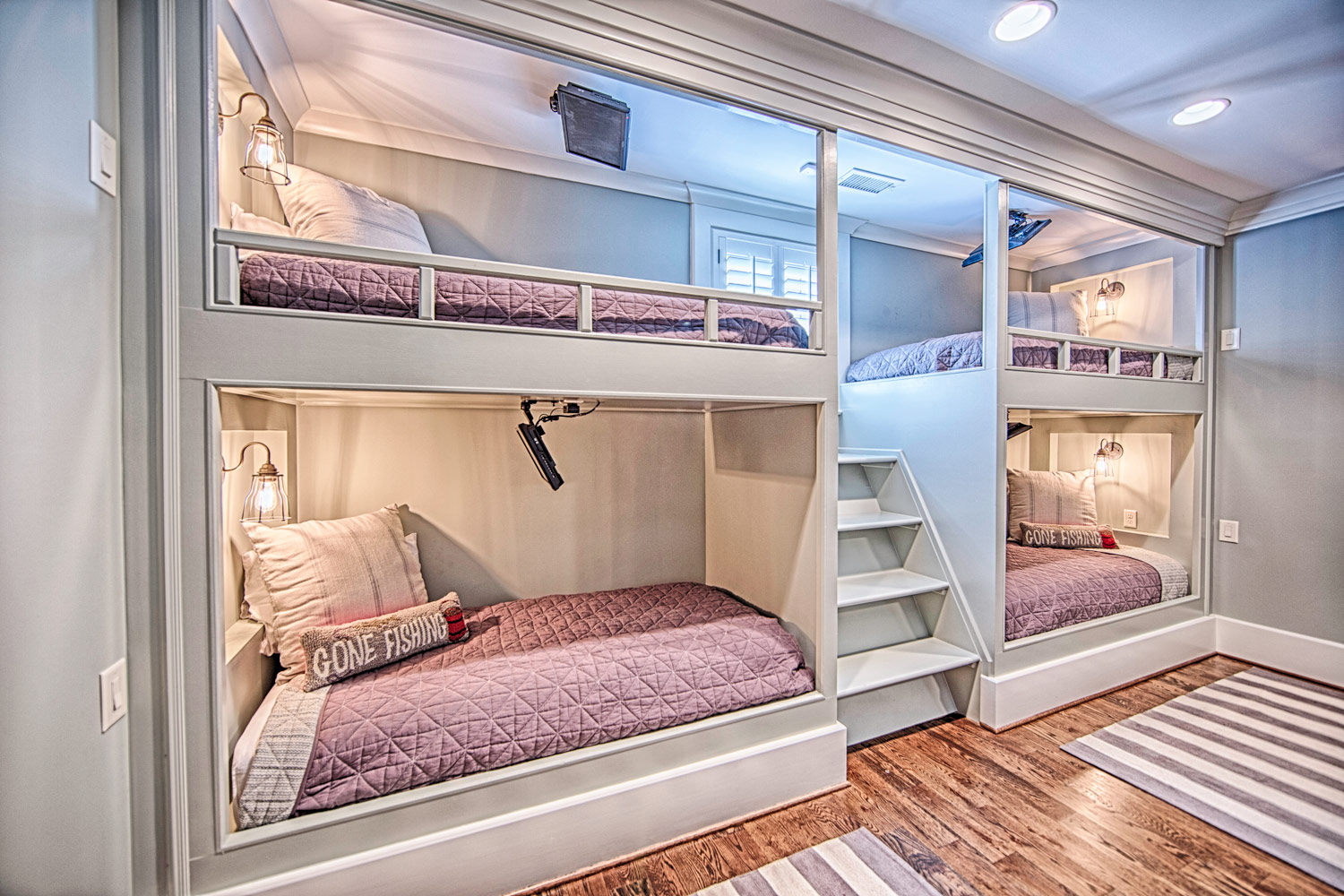 bunk beds built in