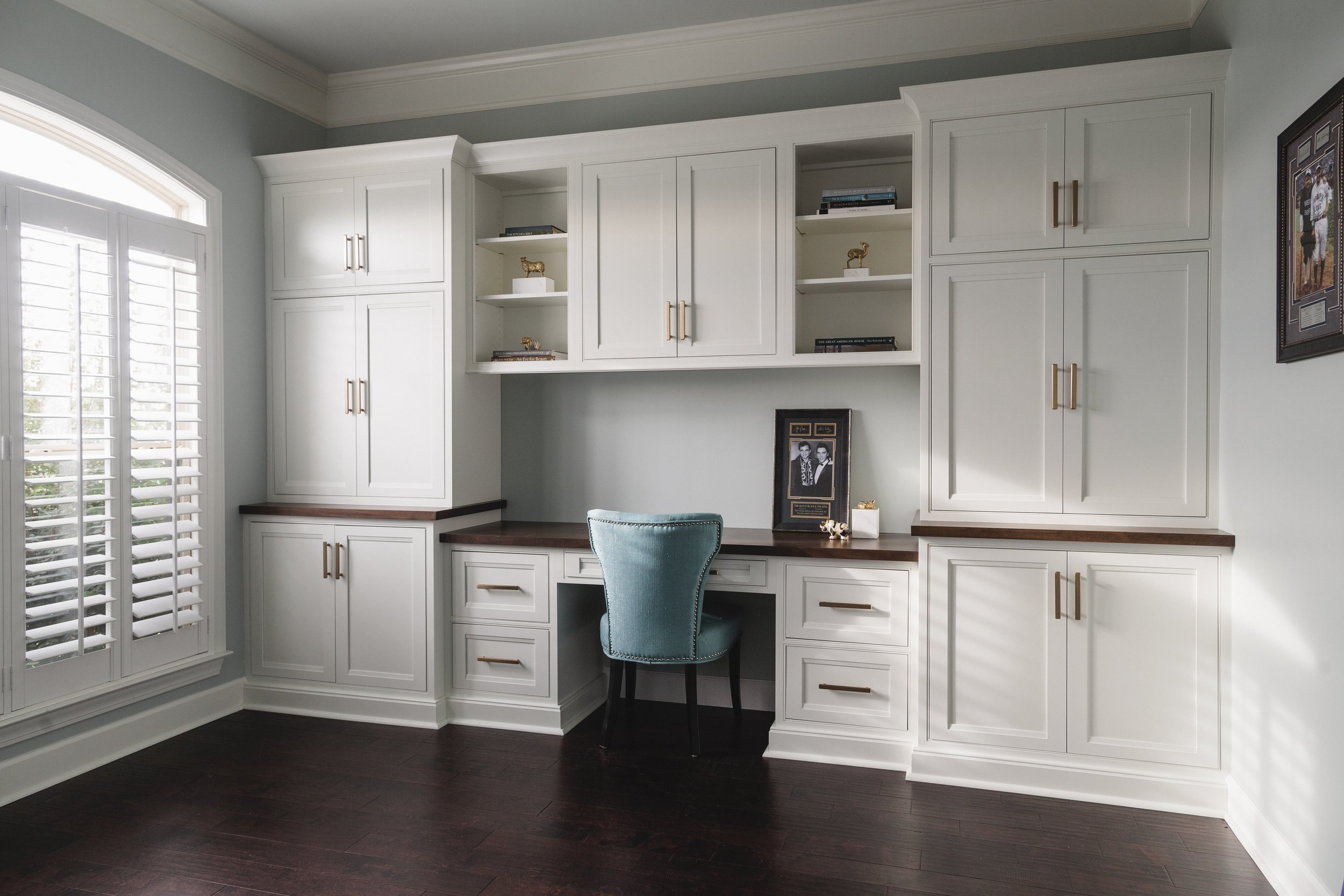 Built-Cabinetry and Desk_Home Office_Toulmin KB_Alabama