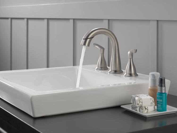  Delta Faucet Company’s new pull-down spray wand for bathroom faucet 