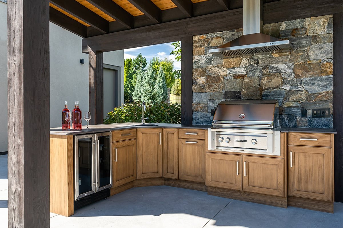 Outdoor Kitchen_NatureKast Cabinetry_Wine Fridge_Toulmin Kitchen &amp; Bath_Tuscaloosa, Alabama