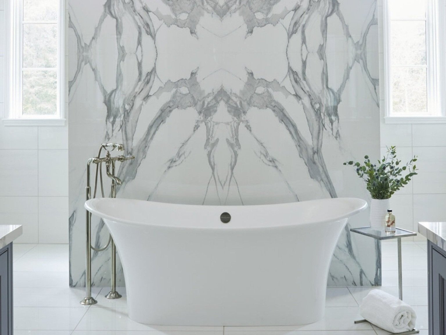 West-Central-Alabama-Ensuite-Bath-Marble-Large-Format-Tile-Freestanding-Bathtub