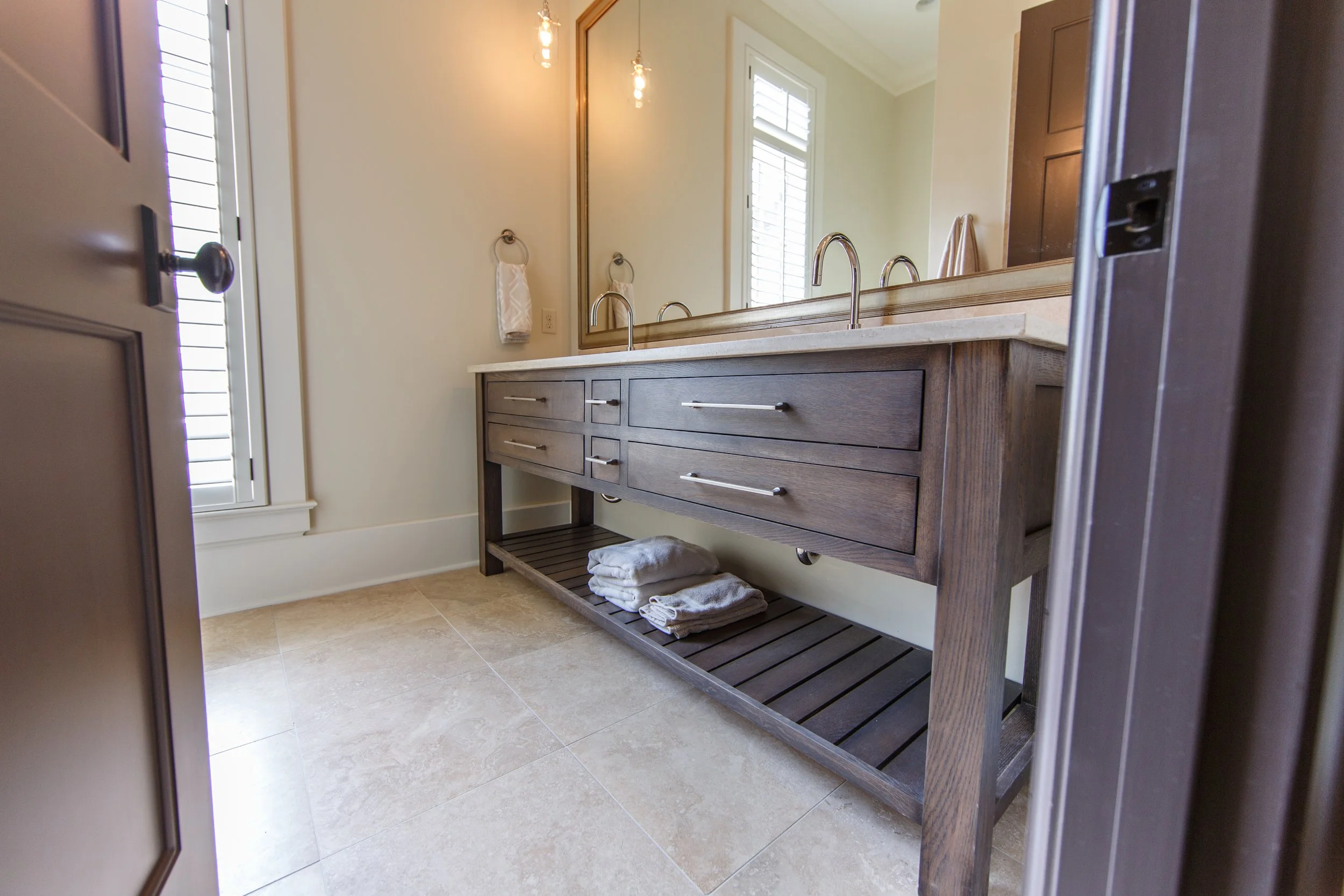 Bathroom Cabinetry and Vanity Trends for Your Alabama Home