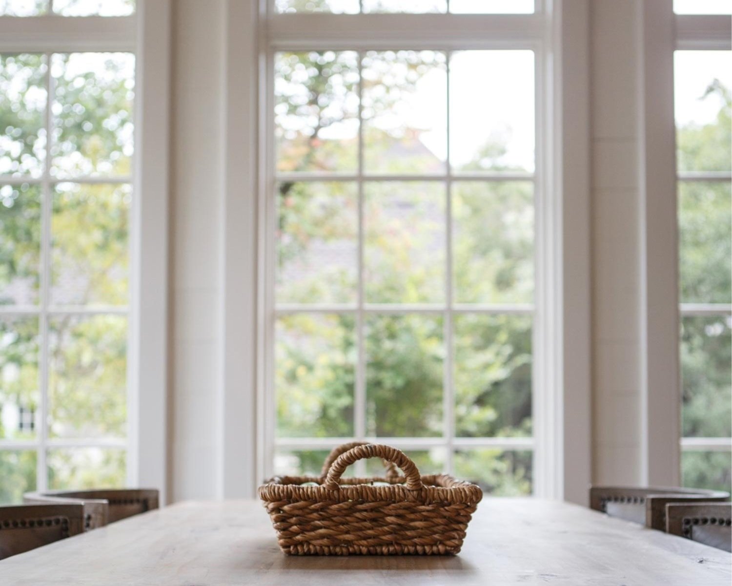 Wood Versus Vinyl Windows: Unlock the Superiority of Wood in Window Design