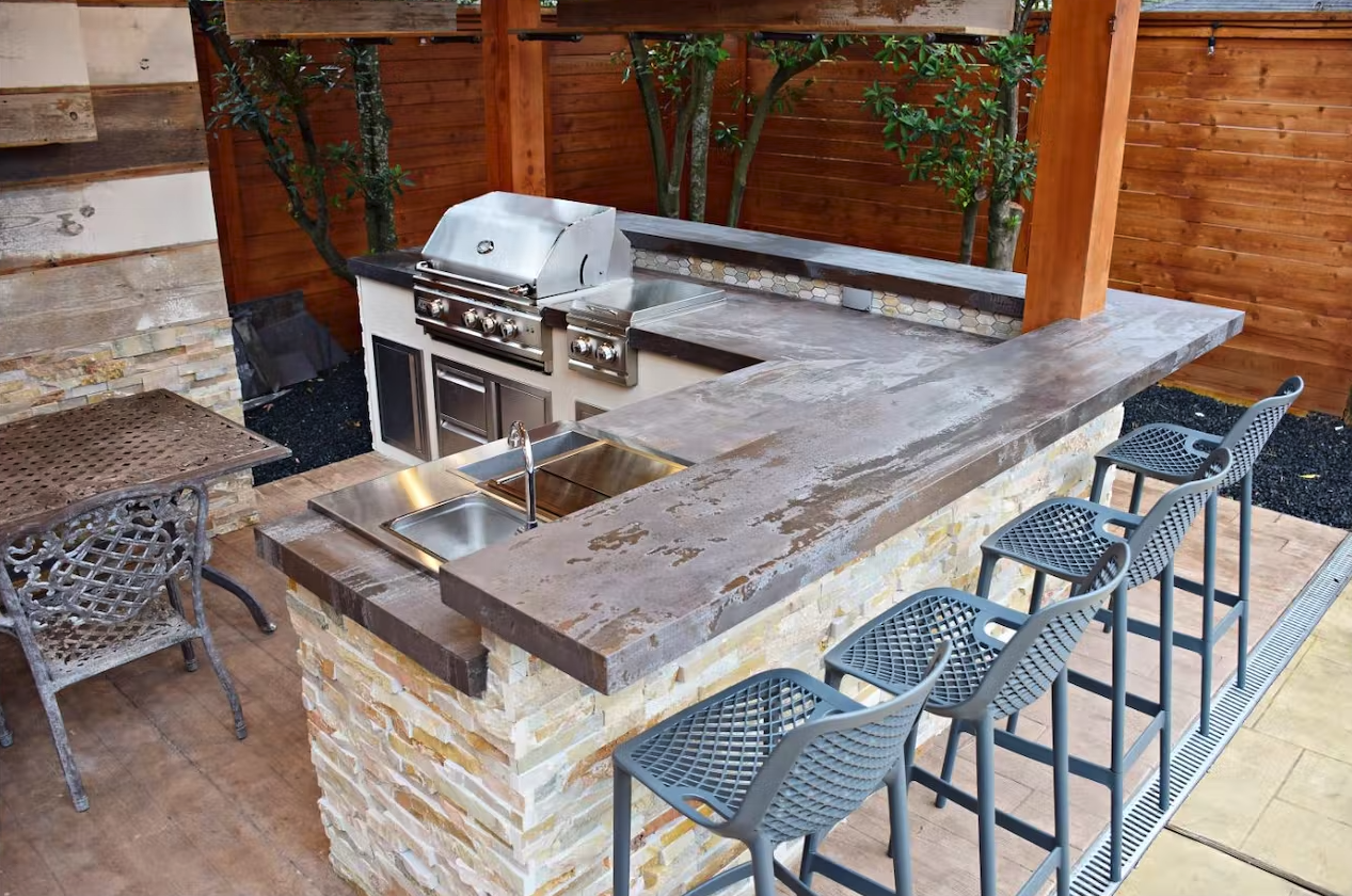 Outdoor Kitchen Must-Haves For Your Tuscaloosa Home — Toulmin Kitchen ...