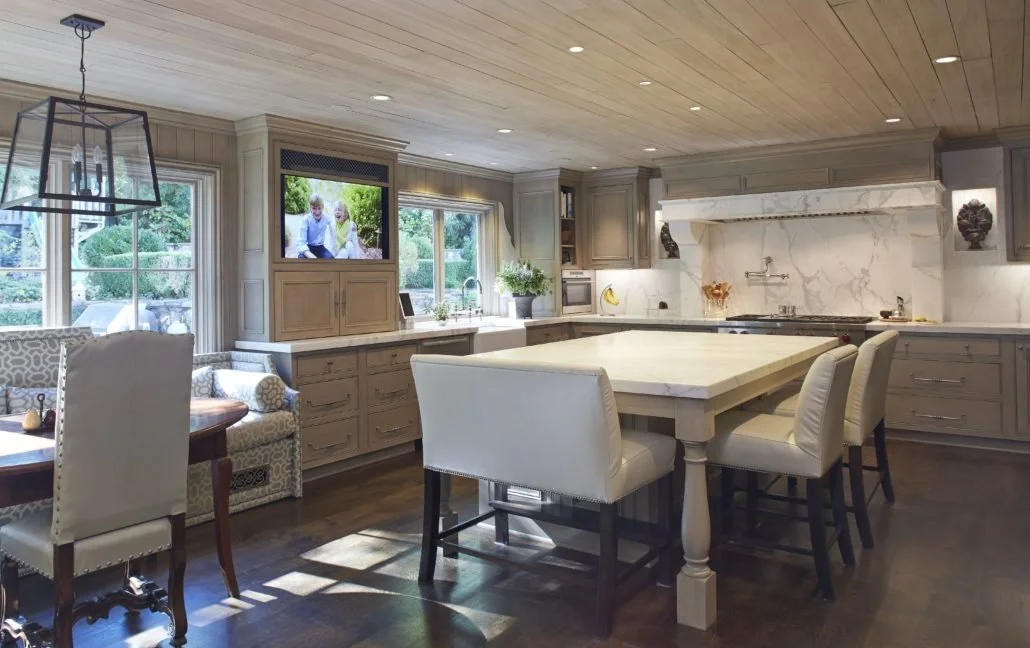 6 Kitchen Cabinetry Trends Shaping Luxury Homes in 2026