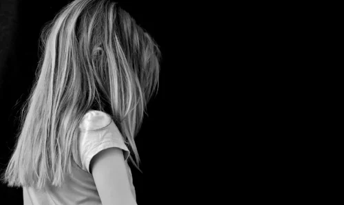 girl-3422711_1920.jpg