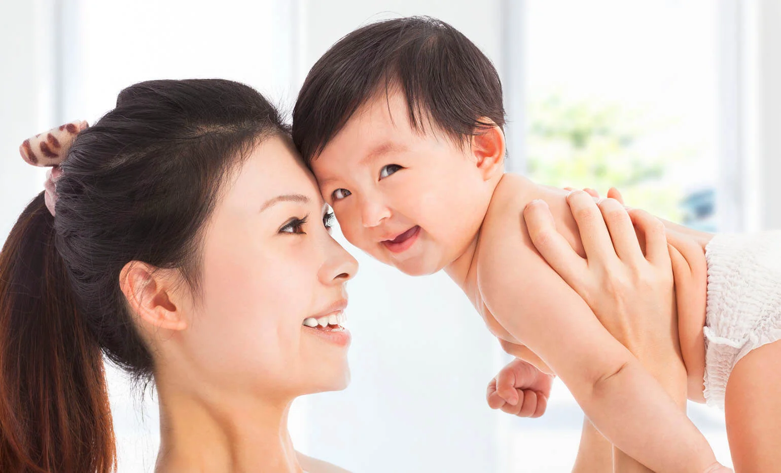 Asian mother and baby boy 1540.jpg
