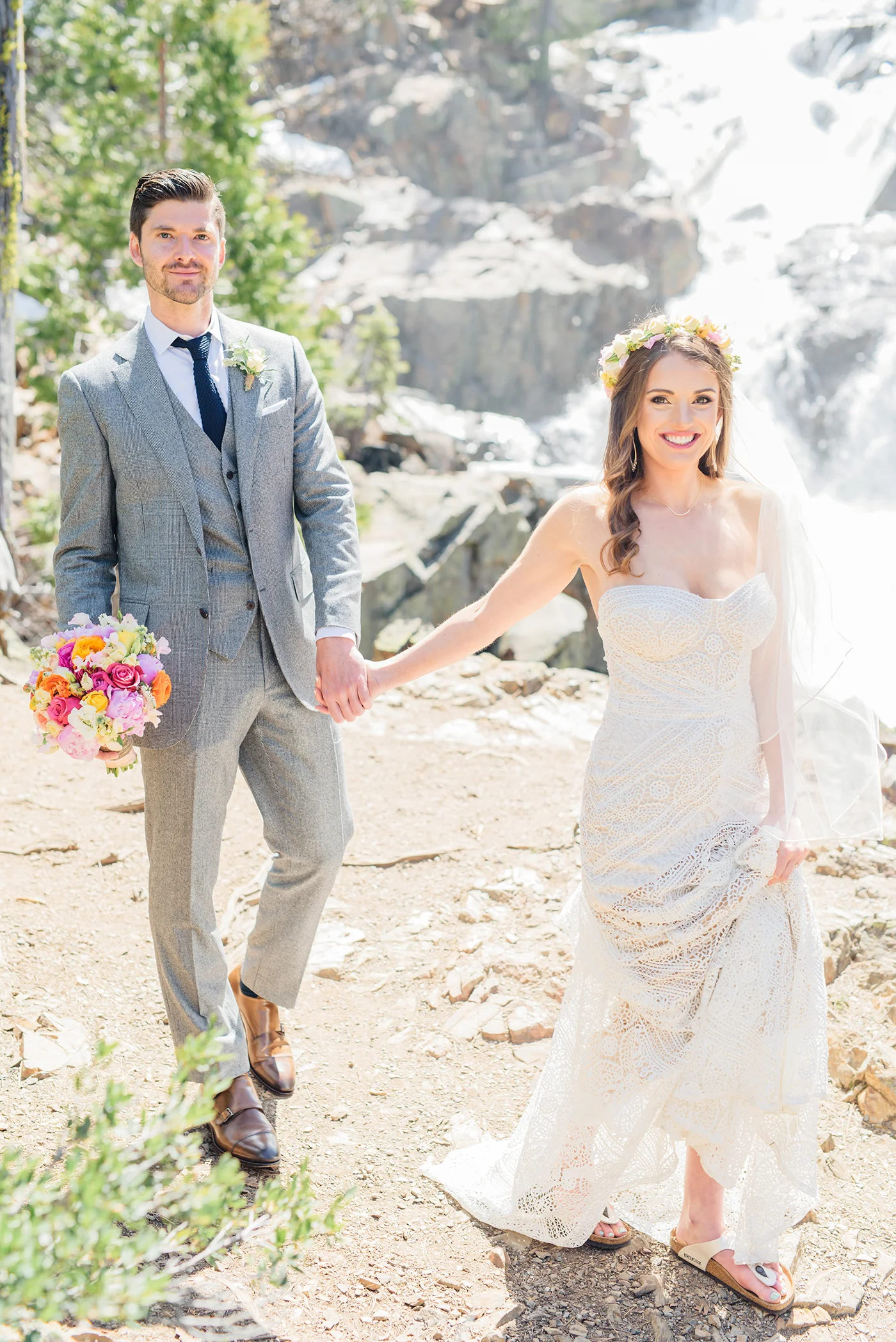 janine_licare_stanford_sierra_camp_rue_de_seine_flower_crown_fallen_leaf_lake_chuppah_destination_photographer_photography_film_fine_art_lake_tahoe_high_end_california_san_francisco_wedding-2.jpg