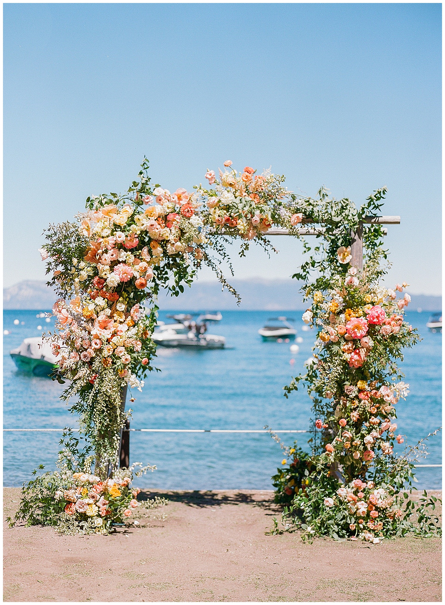 Janine_Licare_Photography_San_Francisco_Wedding_Photographer_Lake_Tahoe_West_Shore_Cafe_Colorful_Summer_0049.jpg