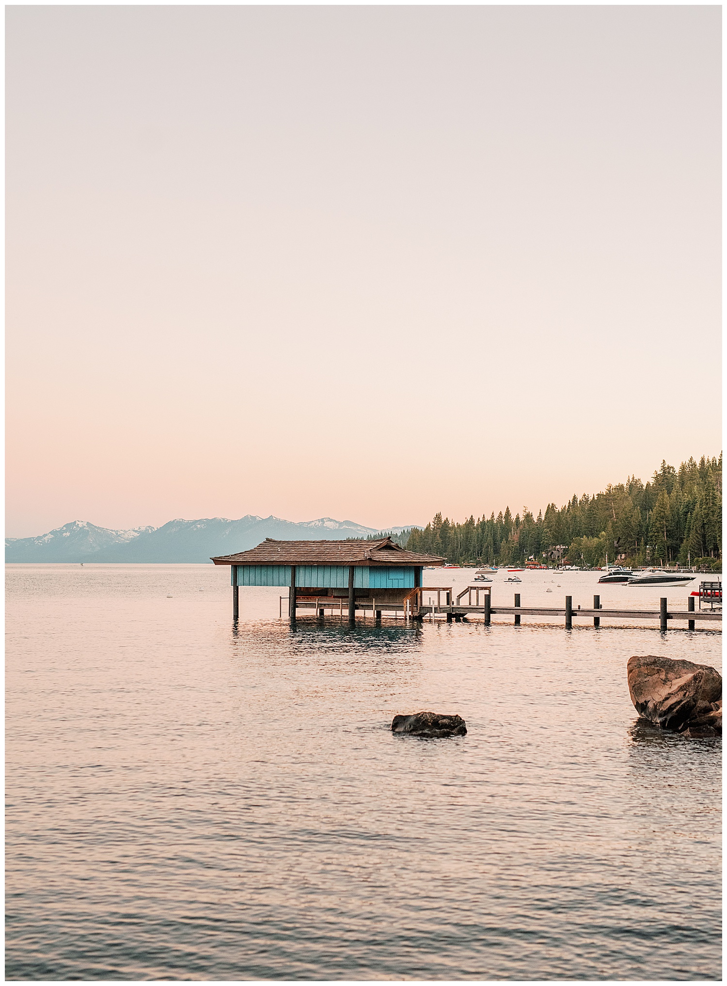 Janine_Licare_Photography_San_Francisco_Wedding_Photographer_Lake_Tahoe_West_Shore_Cafe_Colorful_Summer_0061.jpg