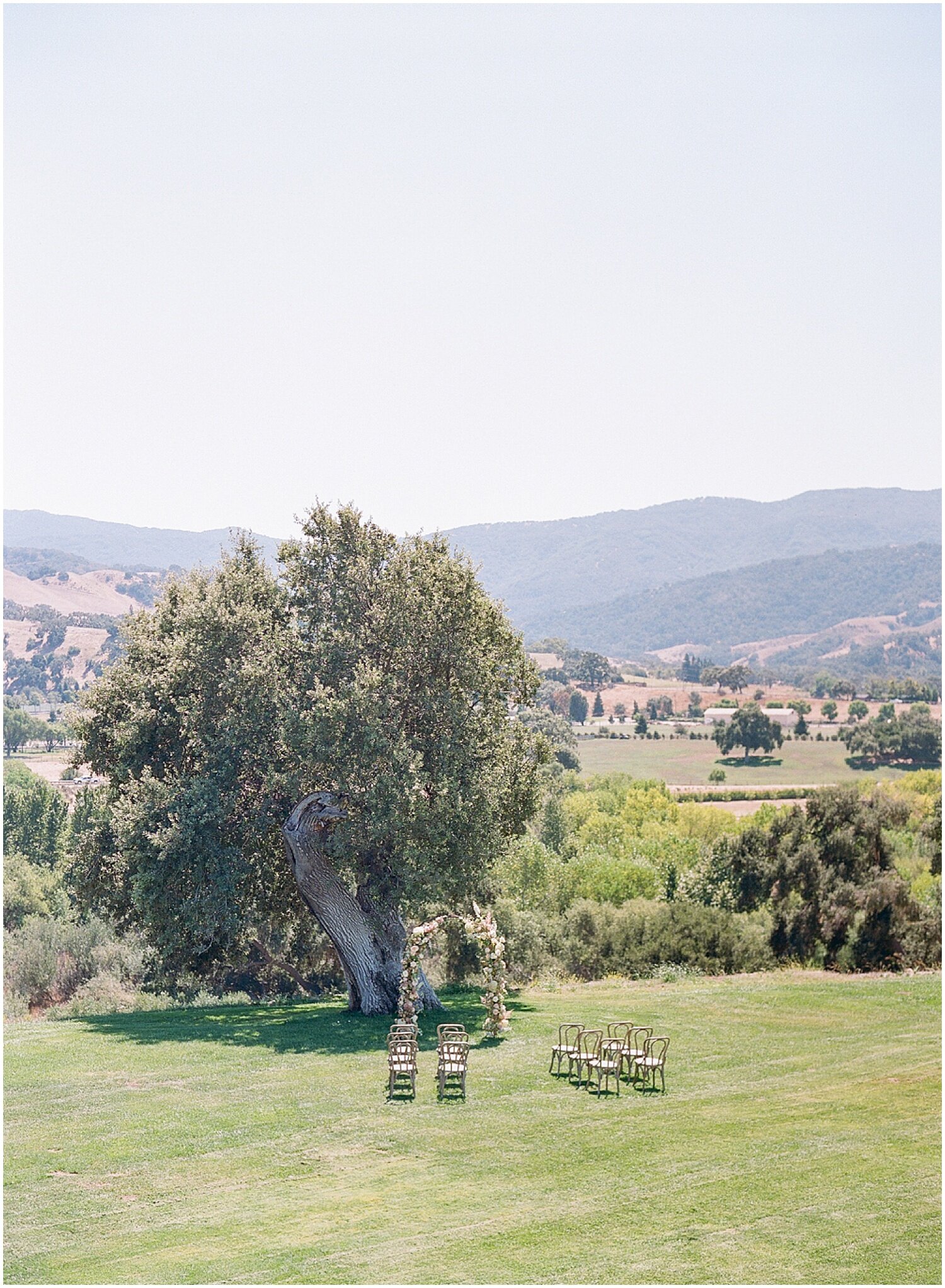 Janine_Licare_Photography_San_Francisco_Wedding_Photographer_Sunstone_Villa_0008.jpg