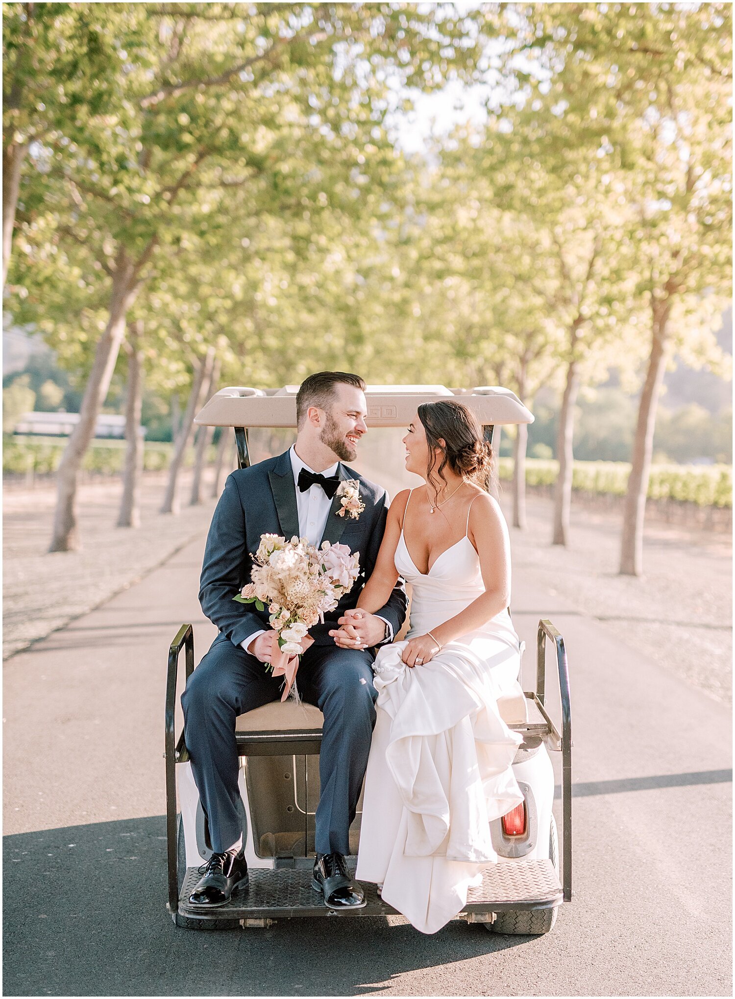 Janine_Licare_Photography_San_Francisco_Wedding_Photographer_Beaulieu_Garden_0044.jpg