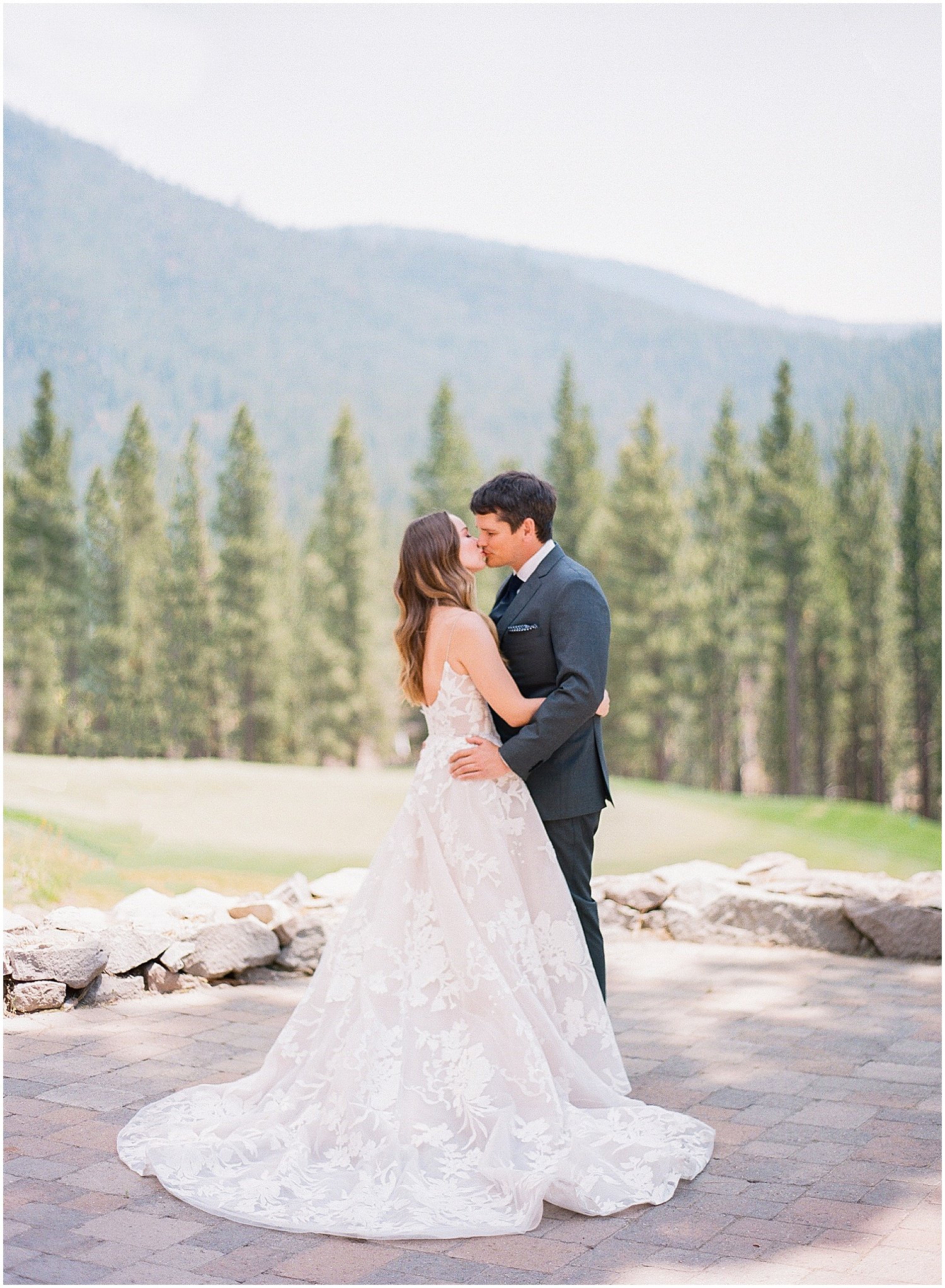 Janine_Licare_Photography_Martis_Camp_Lake_Tahoe_Wedding_San_Francisco_Photographer_0020.jpg