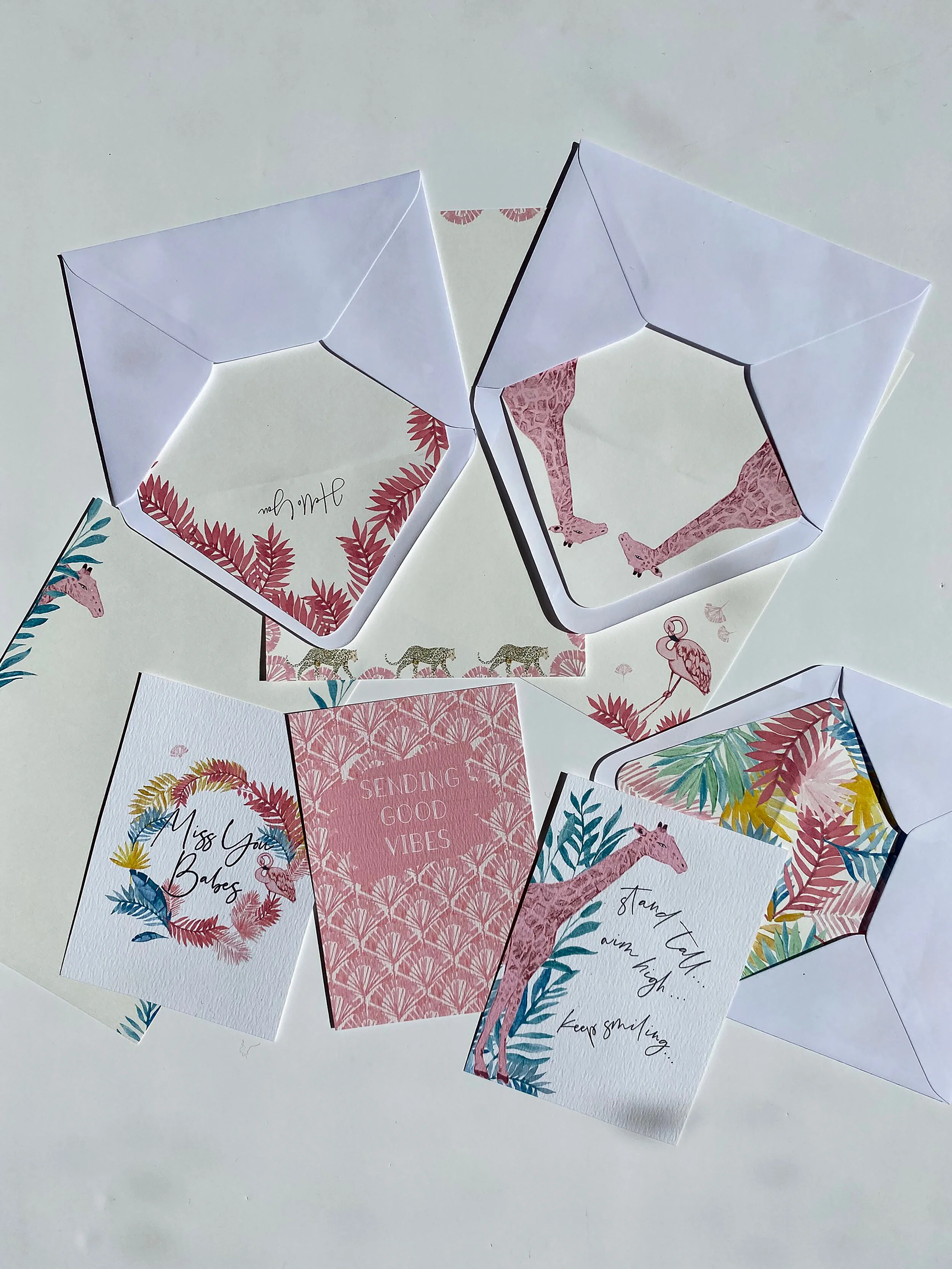 CLUB TROPICANA WRITING SET £10