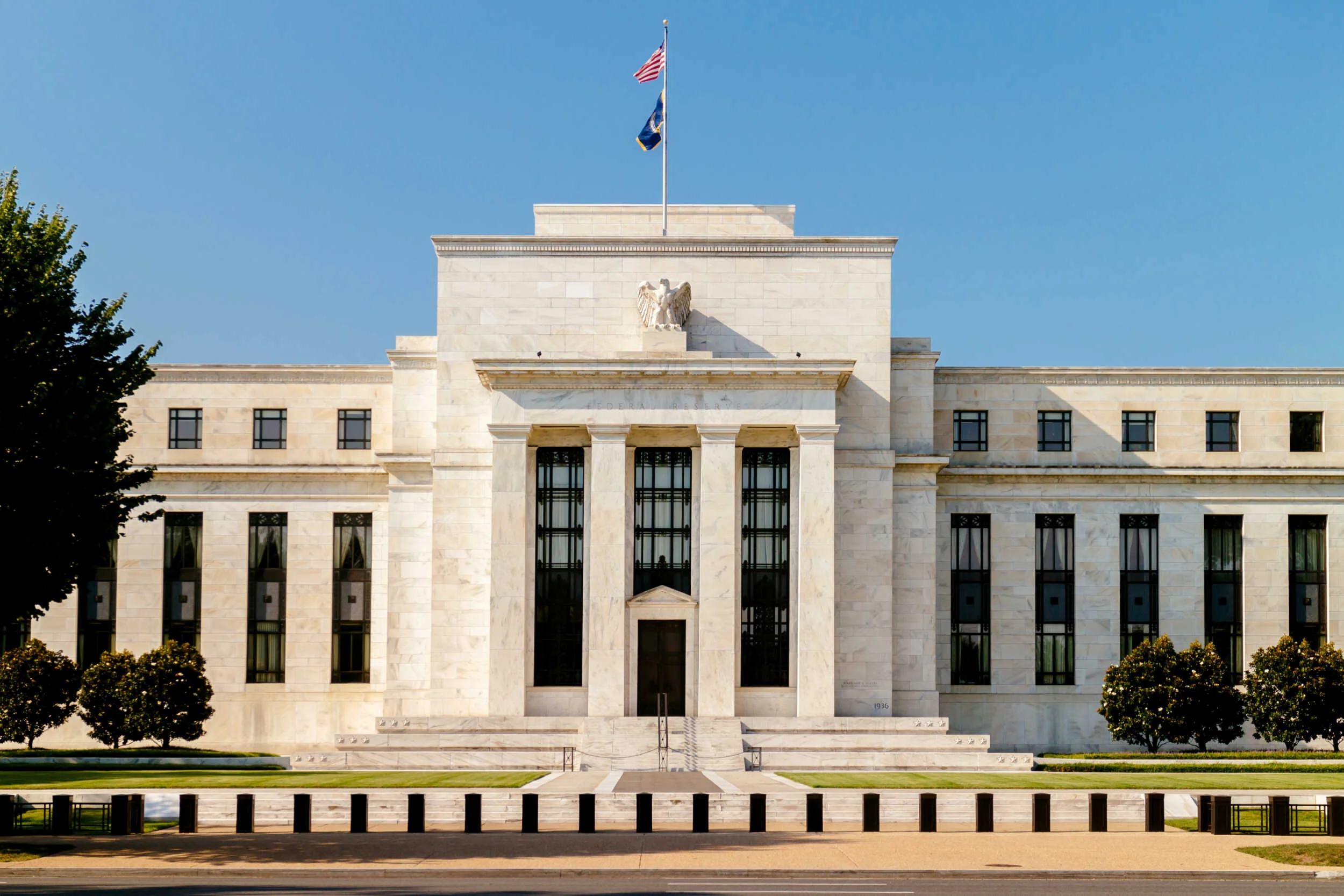The Fed Is Bailing Out The Wealthy As Everyone Else Pays The Price