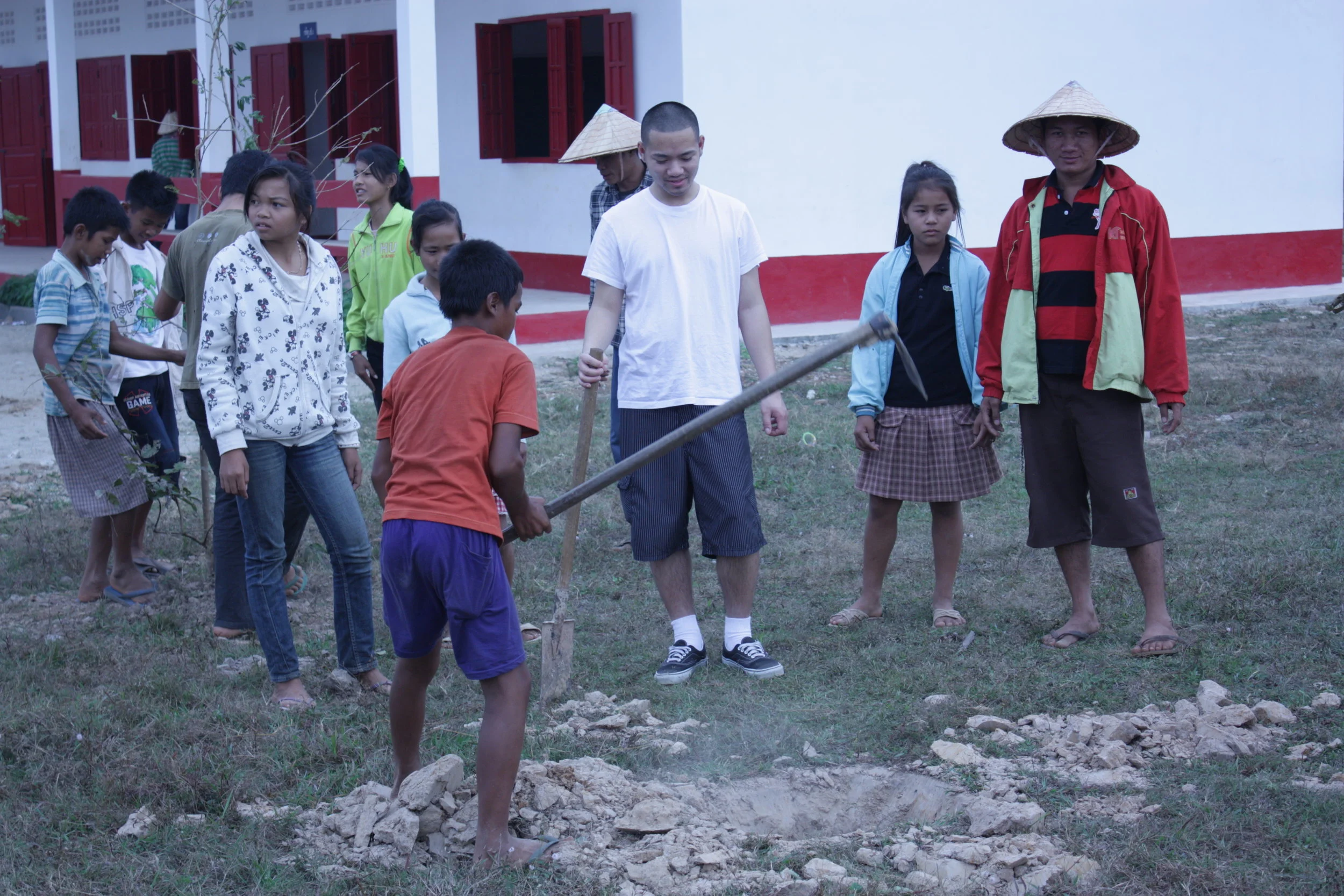 tree-planting5_5365047399_o.jpg