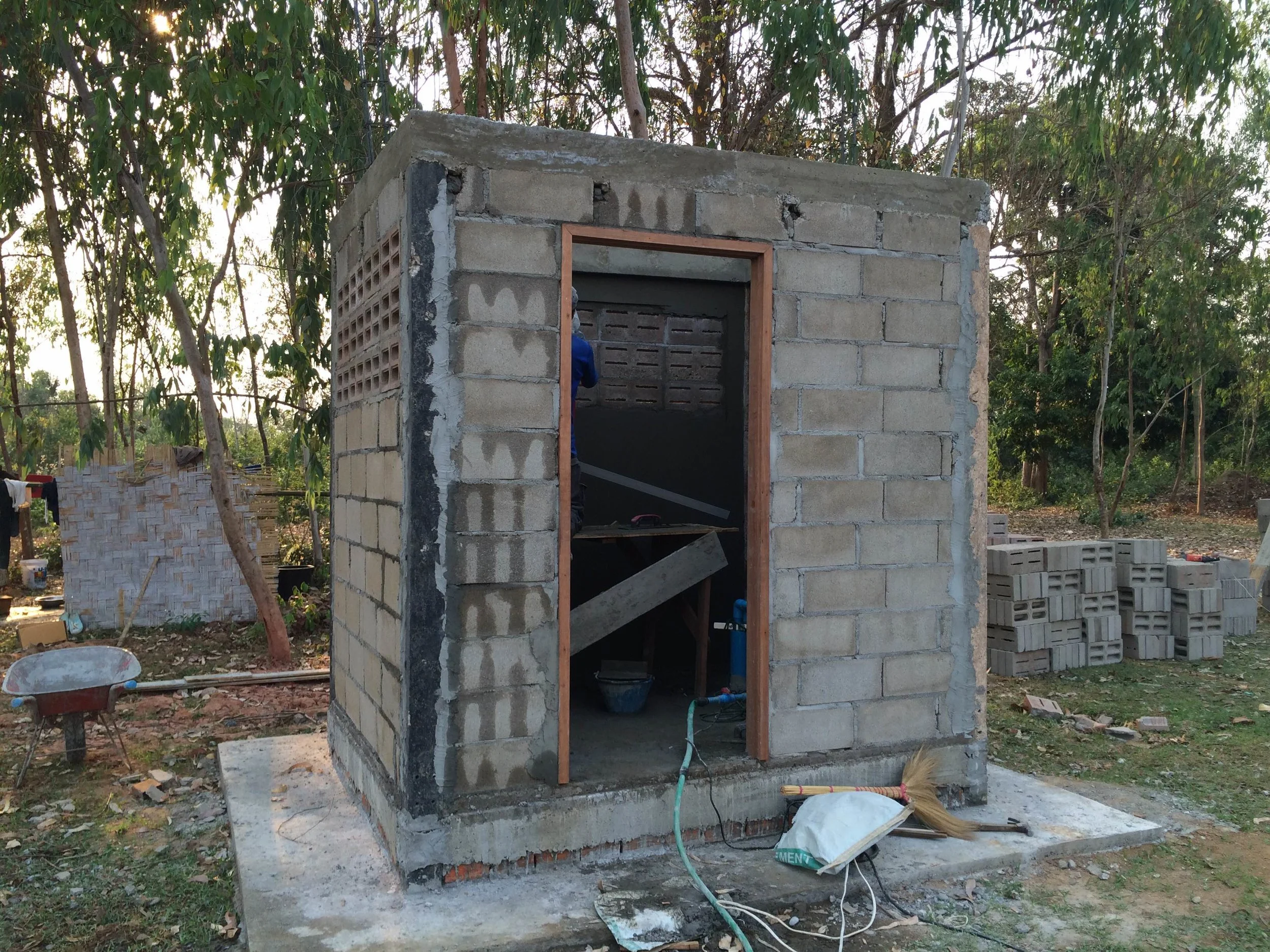 pump_house2_16117536193_o.jpg
